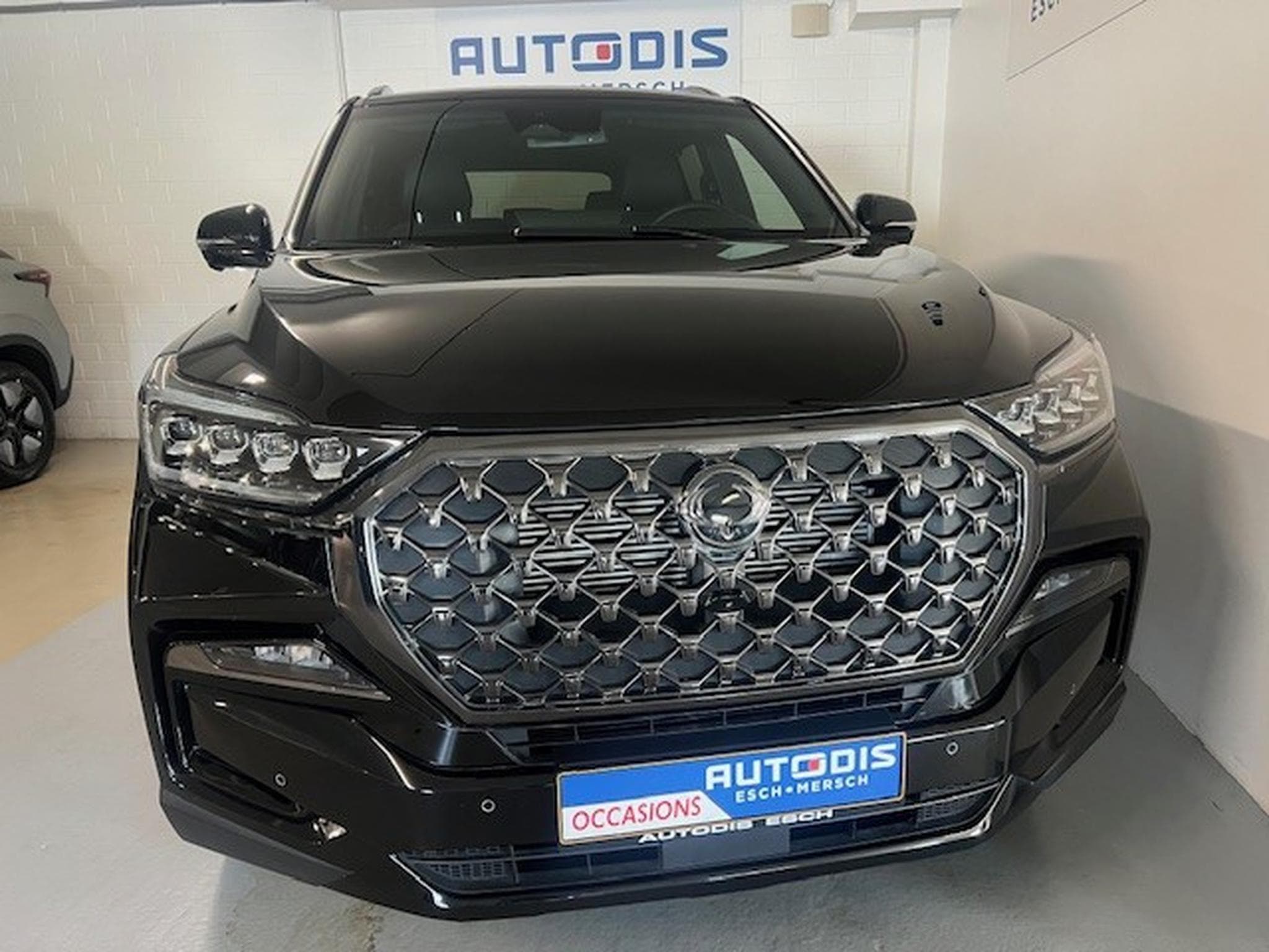 KGM Rexton 2.2 D-DIT BLACK-LINE 4WD BOITE AT8 (2025) - Photo 2