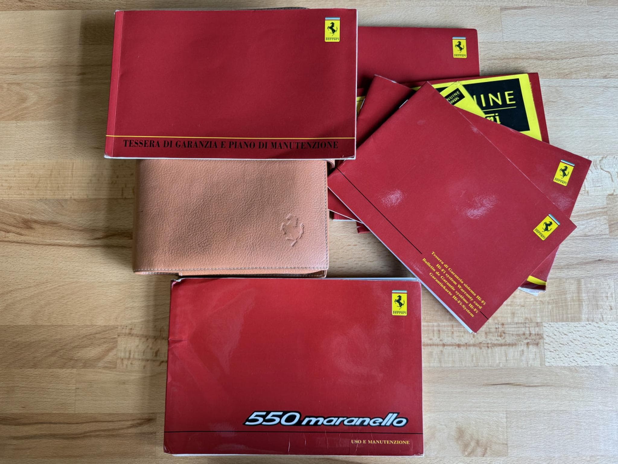 Ferrari 550 MARANELLO / 5.5 V12  / FULL SERVICE (1998) - Photo 17
