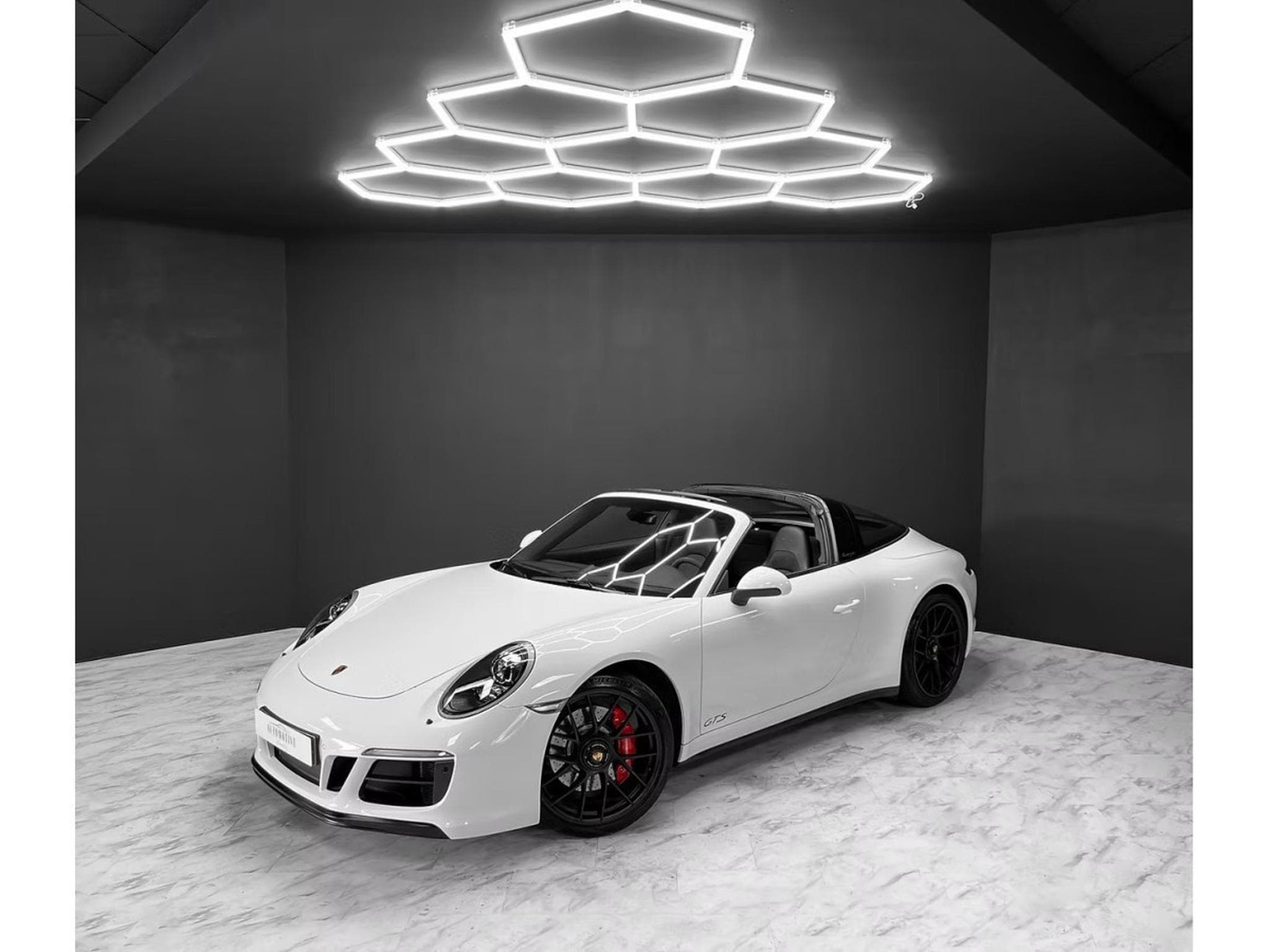 Porsche 911 911 991.2 Targa 4 GTS - APPROVED 2027 (2018) - Photo 1