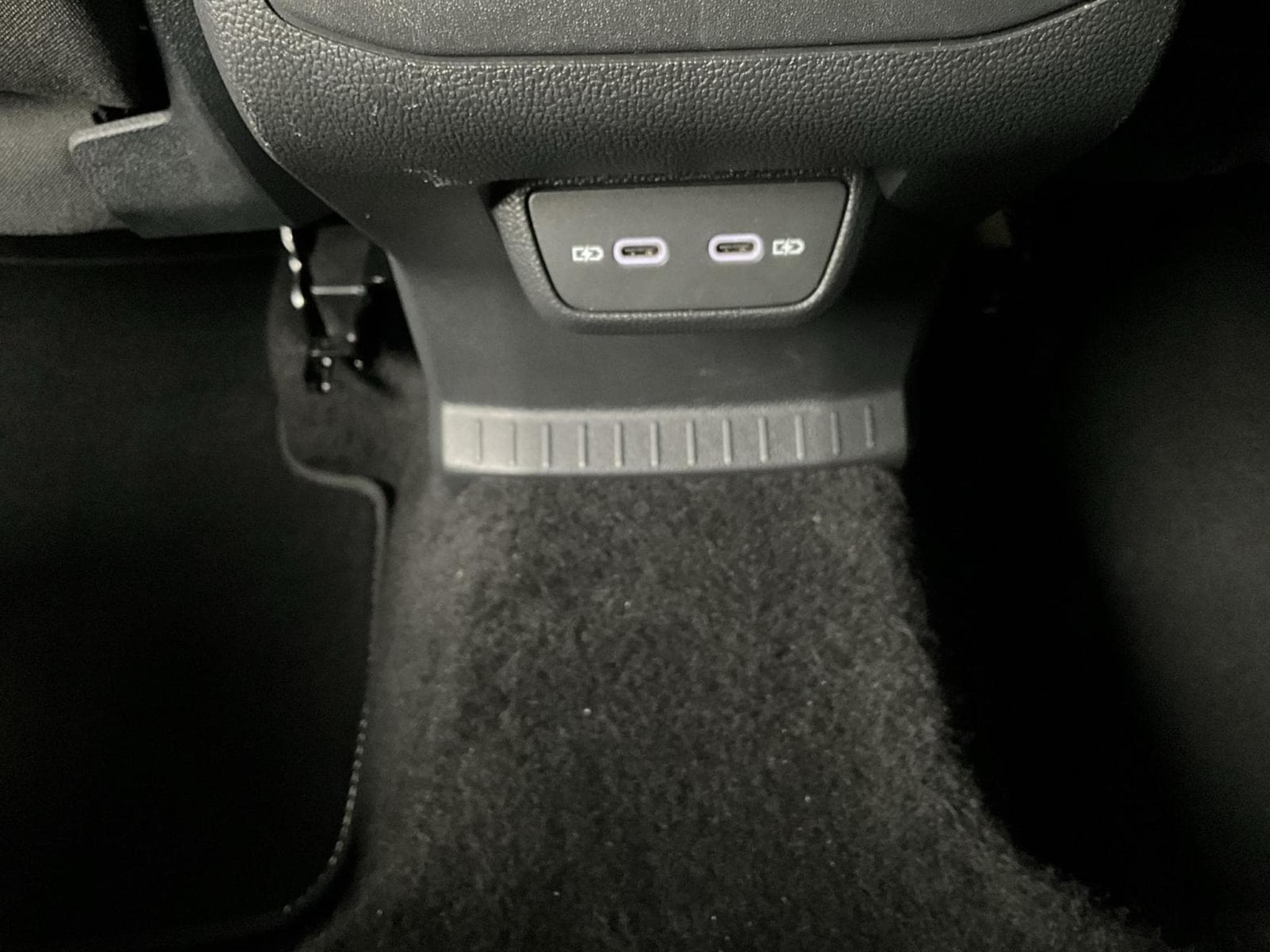 VW T-Cross Style+DSG+P.Tech.+RearView+Navi (2023) - Photo 20