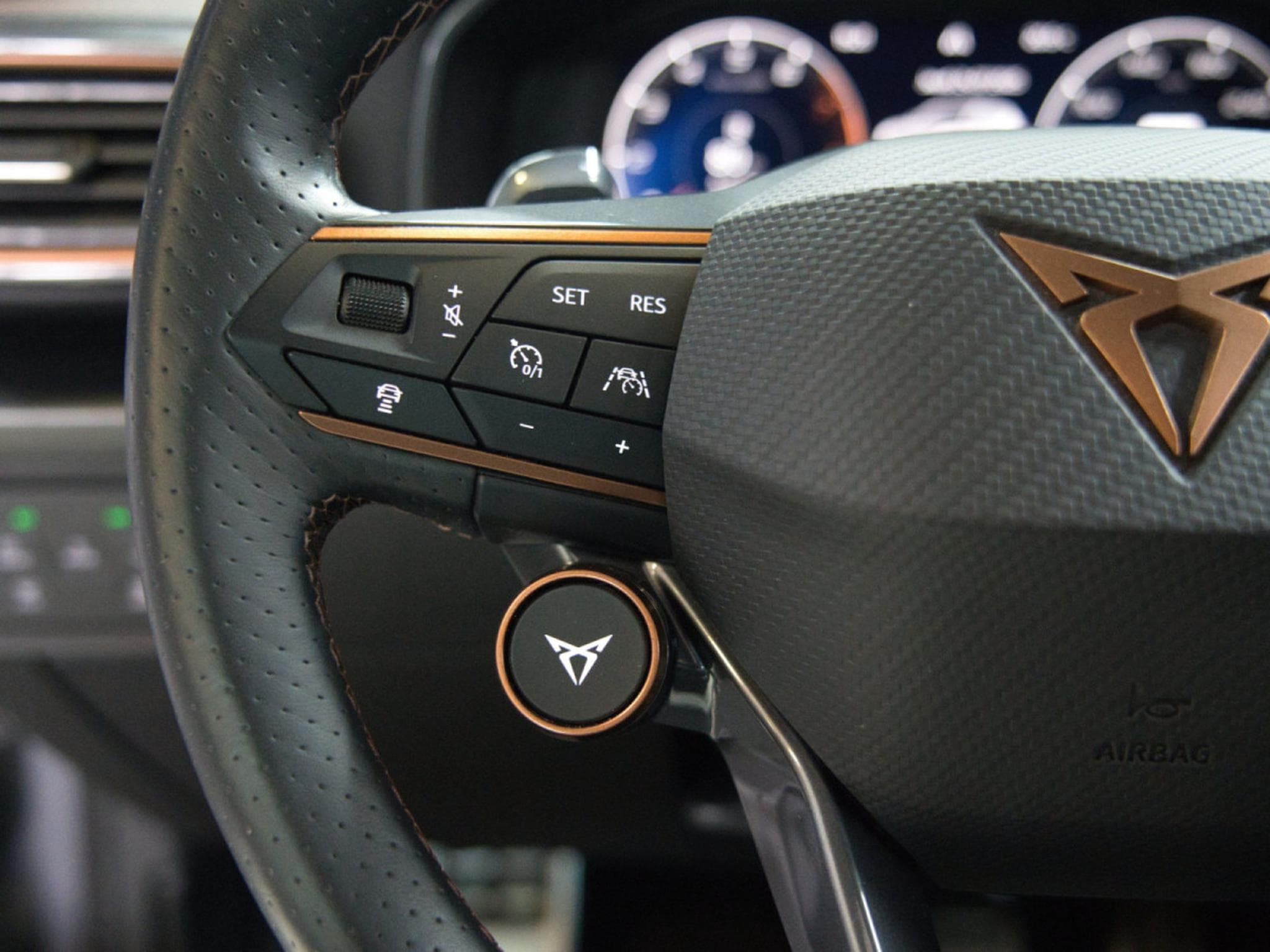 Cupra Leon VZ 2.0 TSI 300CV * VSS* CAM * ALARME * (2024) - Photo 9