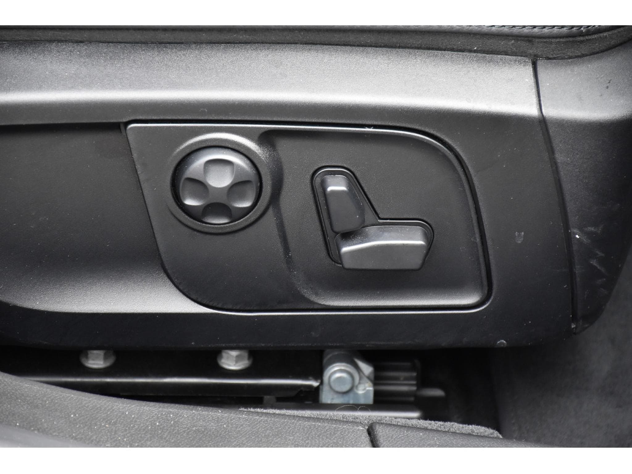 Maserati Ghibli 3.0 V6 BiTurbo Ribelle CUIR MEMO GPS KEYLESS (2018) - Photo 19