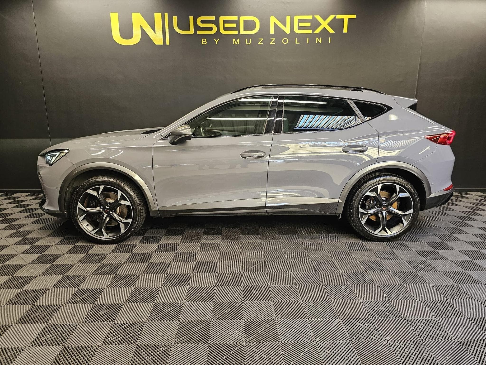 Cupra Formentor VZ 2.0 TSI 310 CH DSG7 (2024) - Photo 5