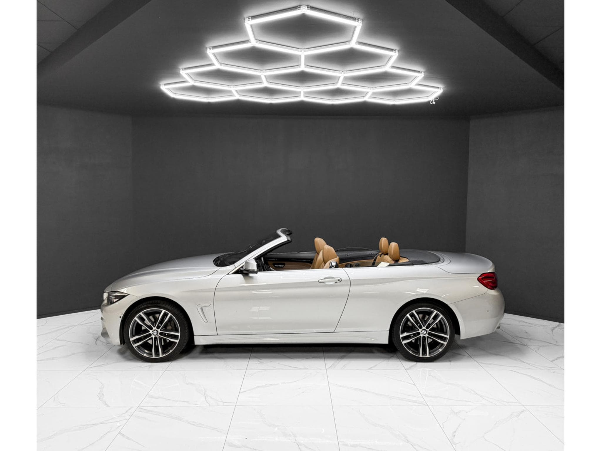 BMW 435 435d xDrive M Sport Cabrio (2018) - Photo 2