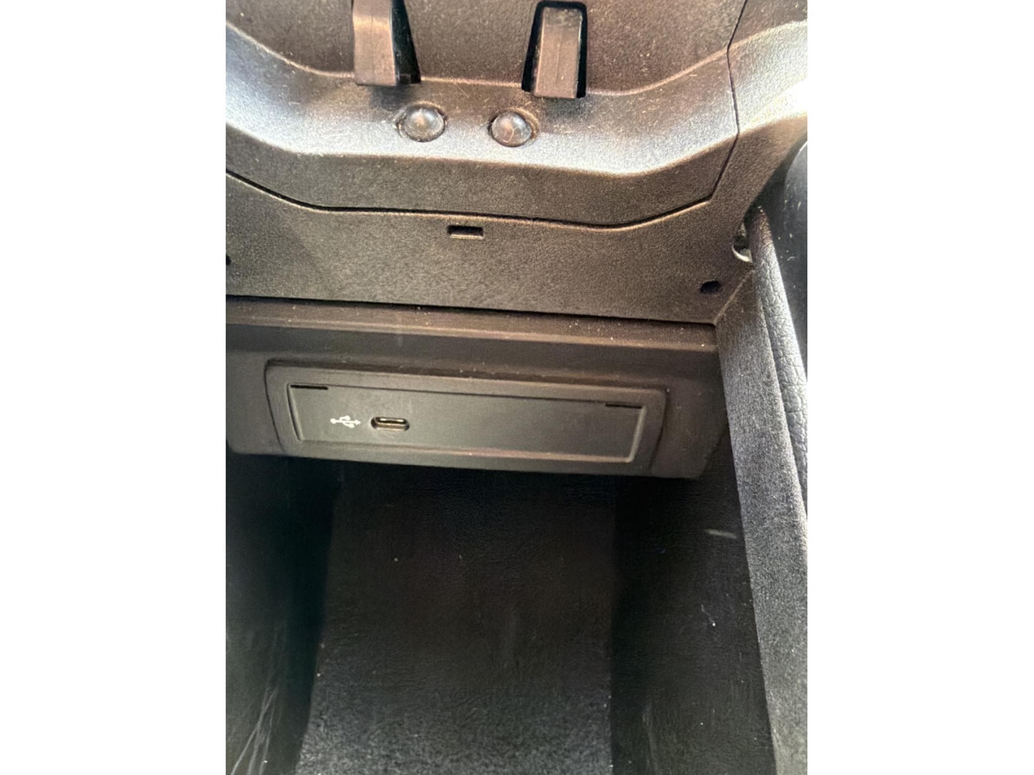 Mercedes A 220 AMG LINE 190CV (2021) - Photo 18