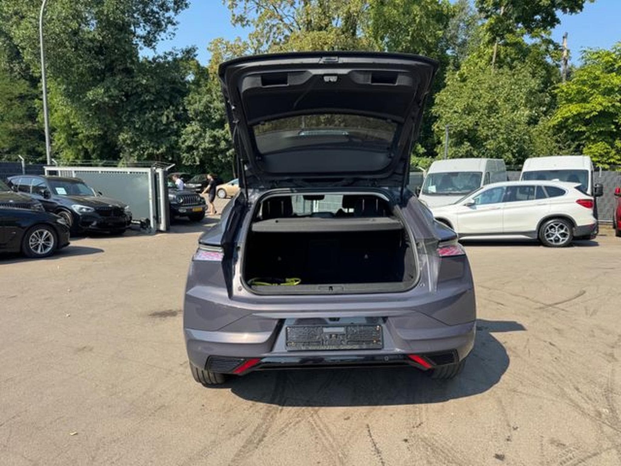 DS Automobiles DS4 DS4 E-TENSE ÉTOILE ALCANTARA *LED*NAVI*ASSIST* (2025) - Photo 9