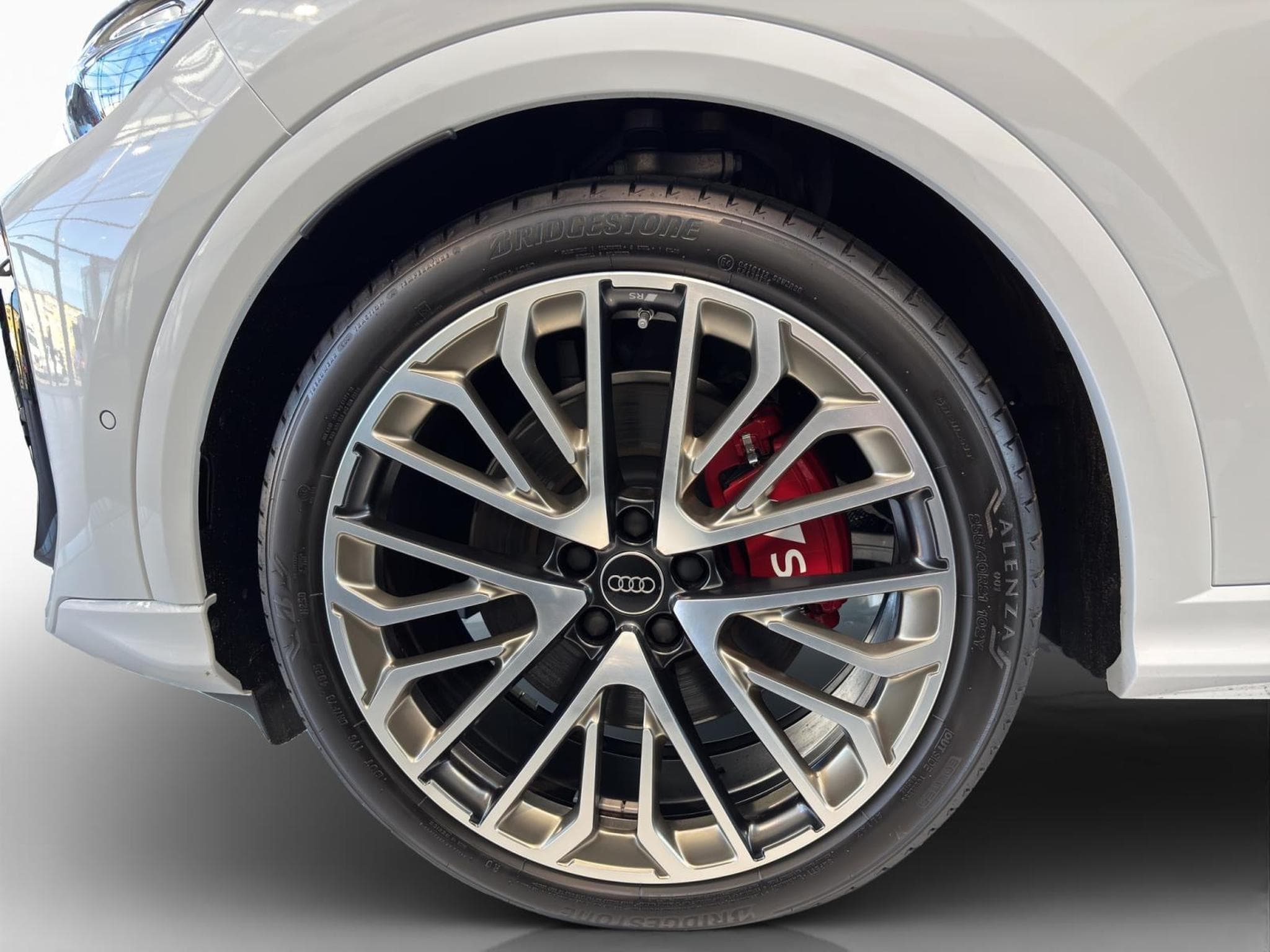 Audi SQ5 SUV (2026) - Photo 8
