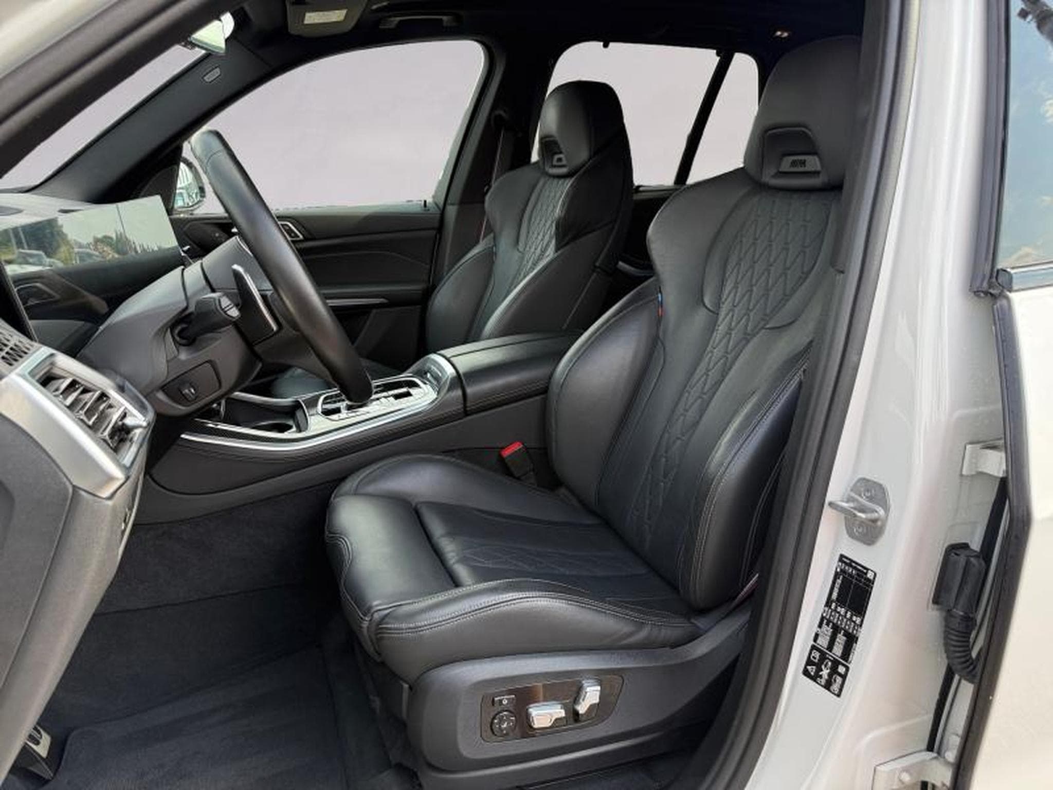 BMW X5 X5 xDrive40d Kit M Sport (2023) - Photo 8