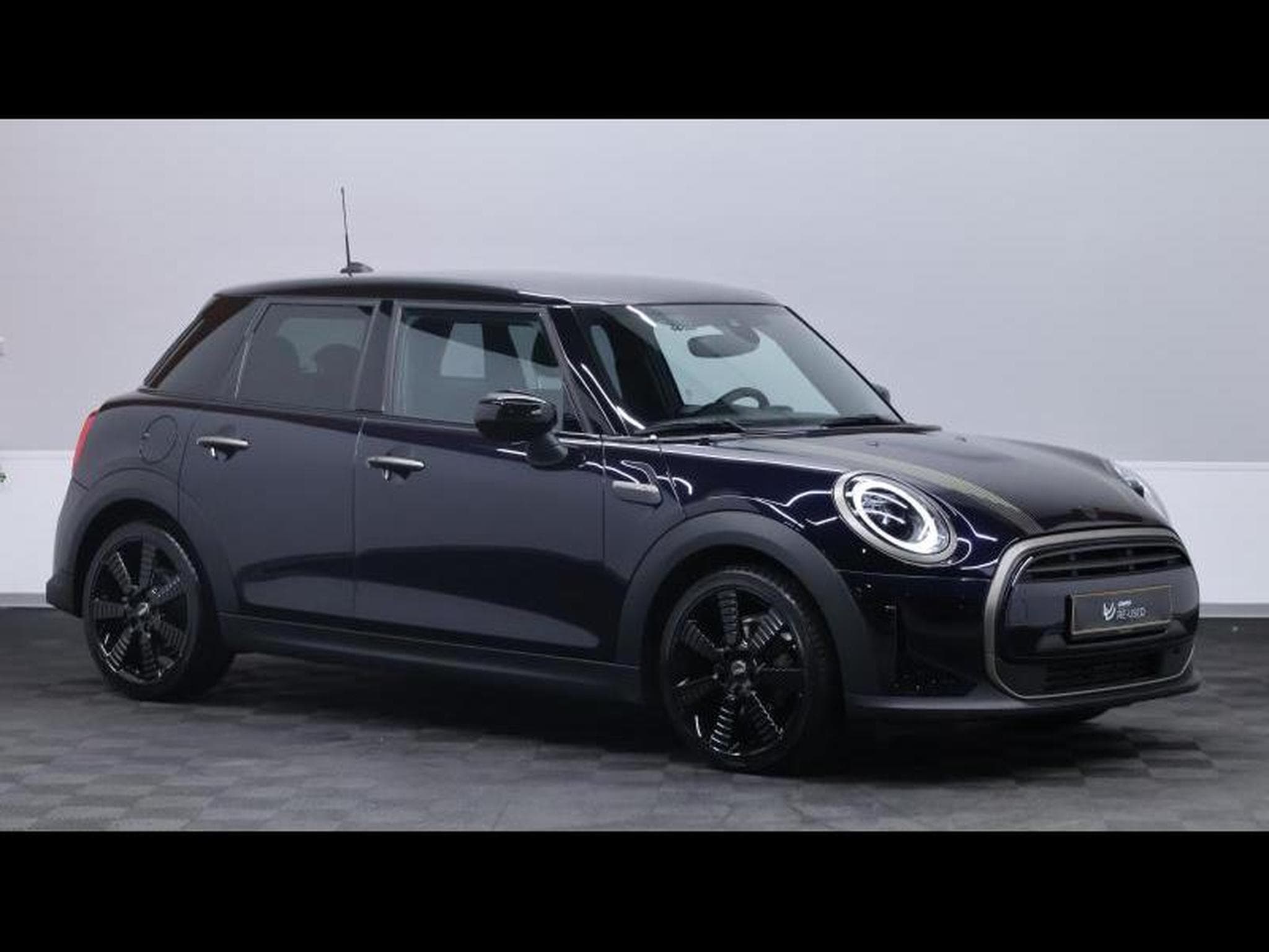 MINI Cooper 1.5 136cv Steptronic (2023) - Photo 3