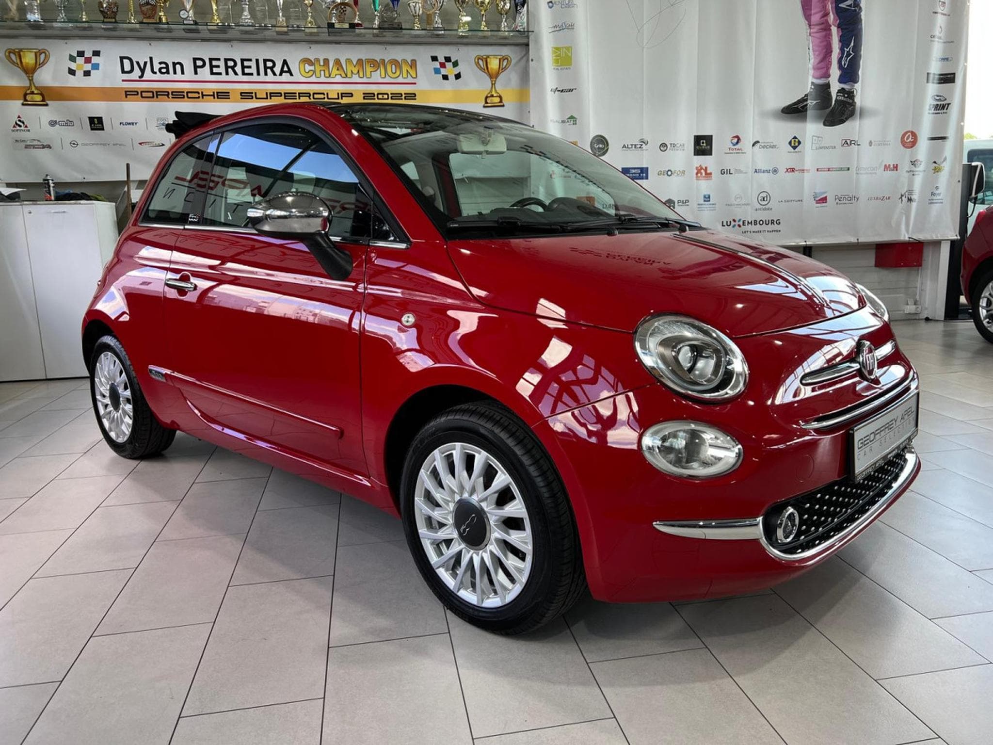 Fiat 500 CABRIO, NAVI, ALU 15'', PDC, DIGITAL COCKPIT (2016) - Photo 4