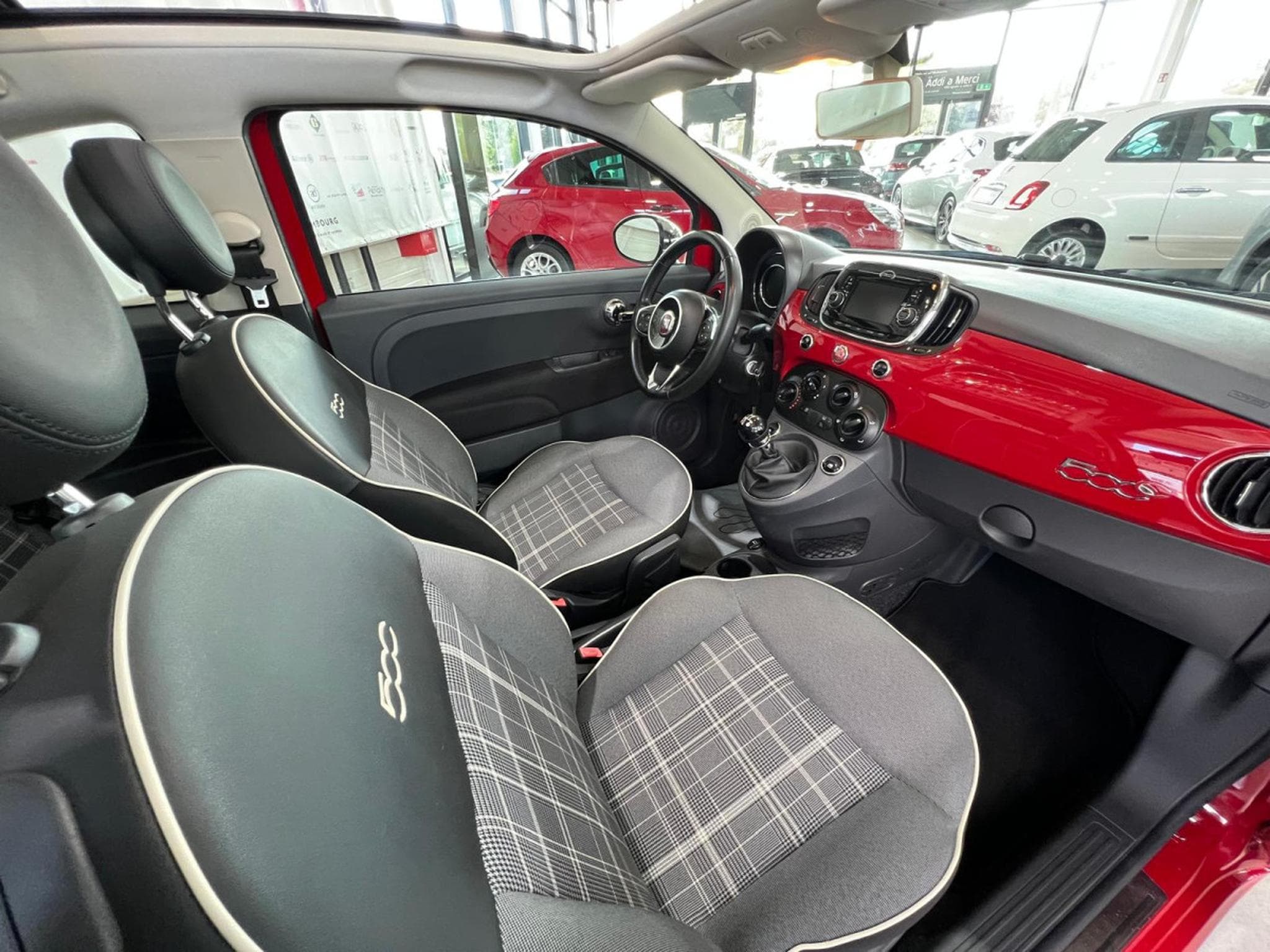 Fiat 500 CABRIO, NAVI, ALU 15'', PDC, DIGITAL COCKPIT (2016) - Photo 5