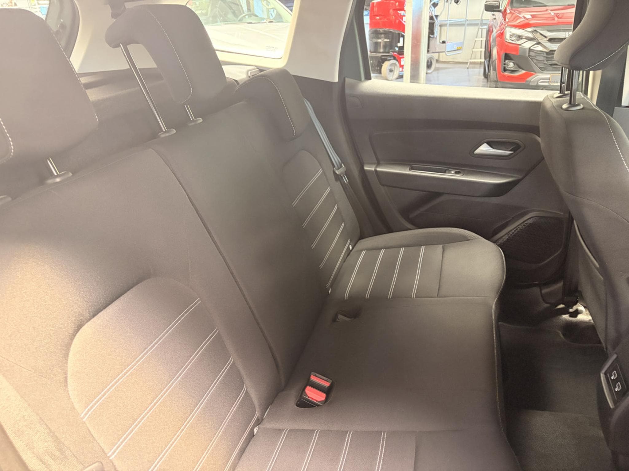 Dacia Duster 1.3 TCe Expression 130 (2023) - Photo 13