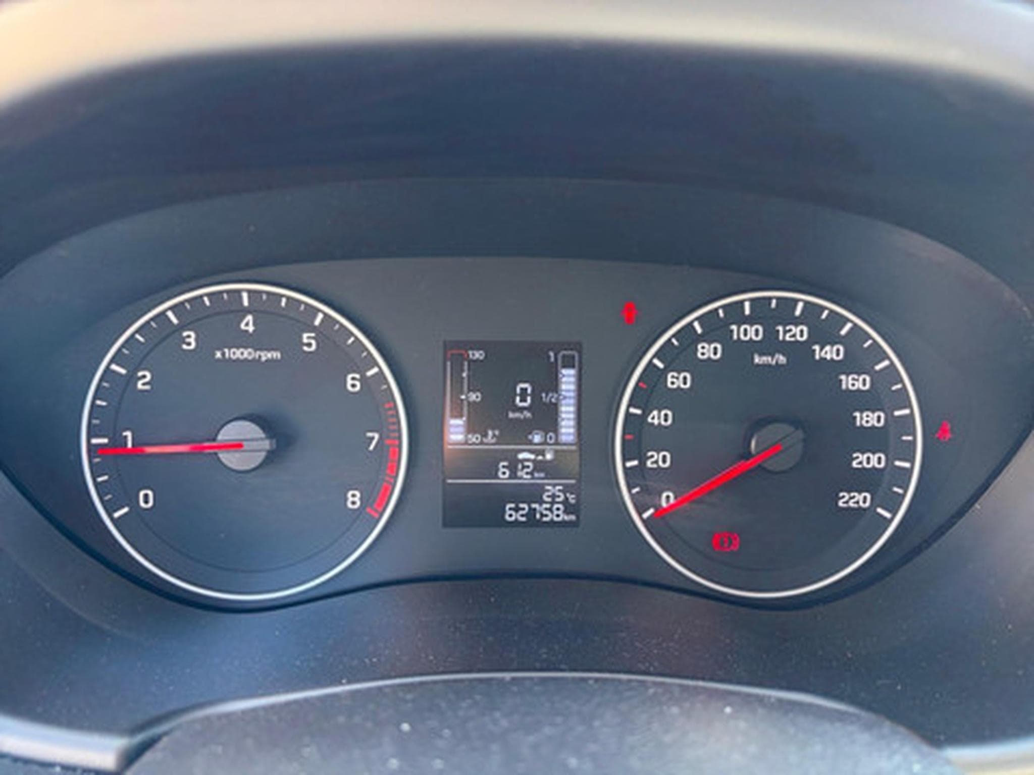 Hyundai i20 1.0 T-GDi 7DCT Twist Tch Pck #1 Active (2020) - Photo 2