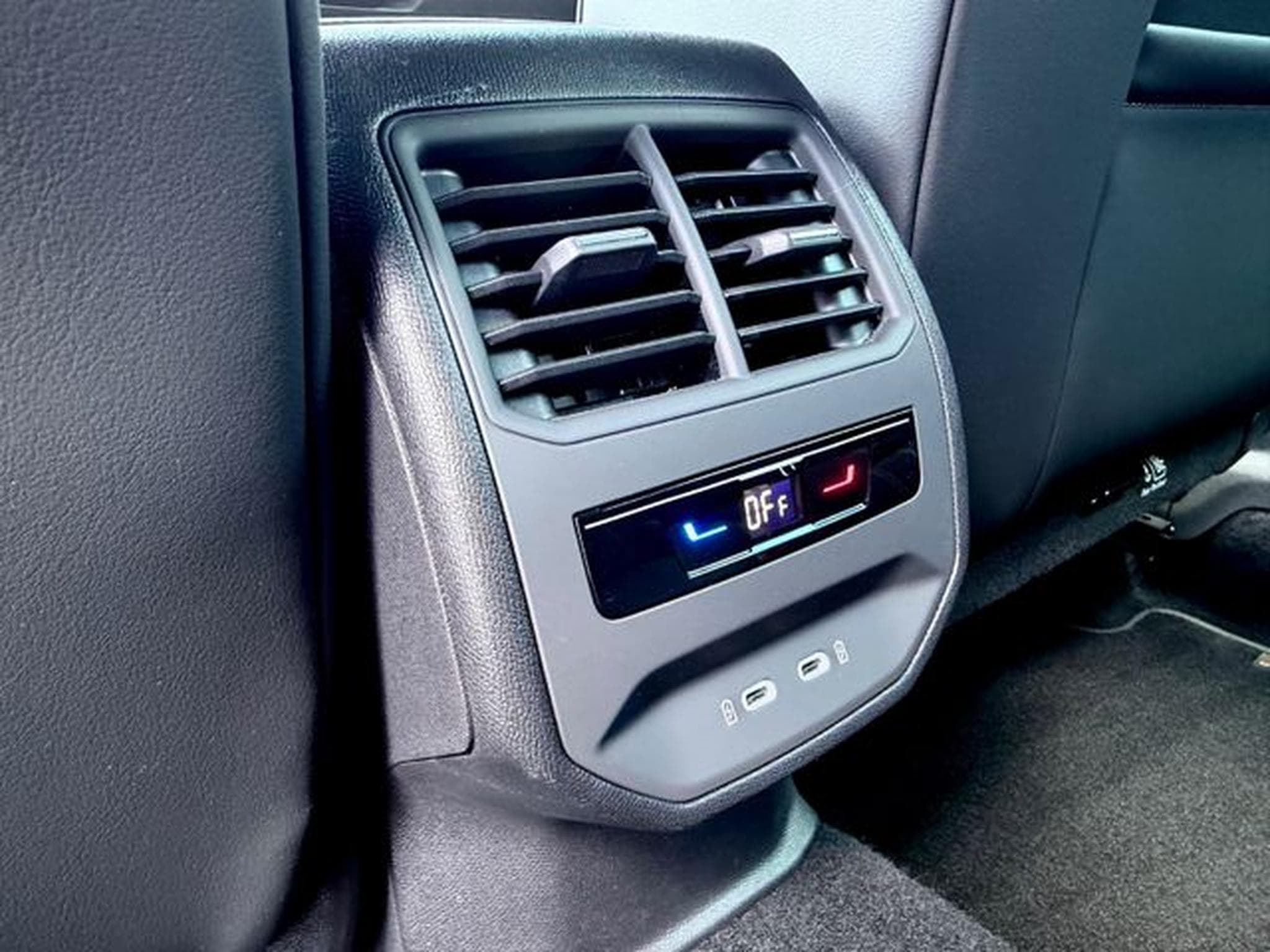Cupra Formentor Formentor VZ 2.0 TSI DSG 4Drive /LED/ACC/CAM/ (2023) - Photo 21
