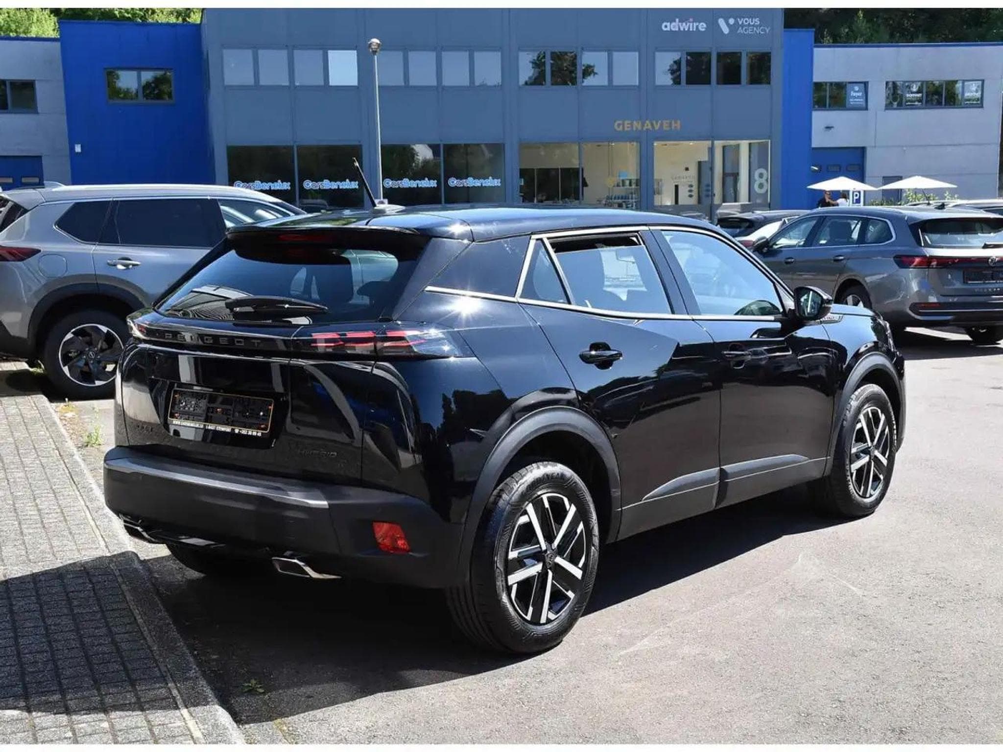 Peugeot 2008 (2025) - Photo 4