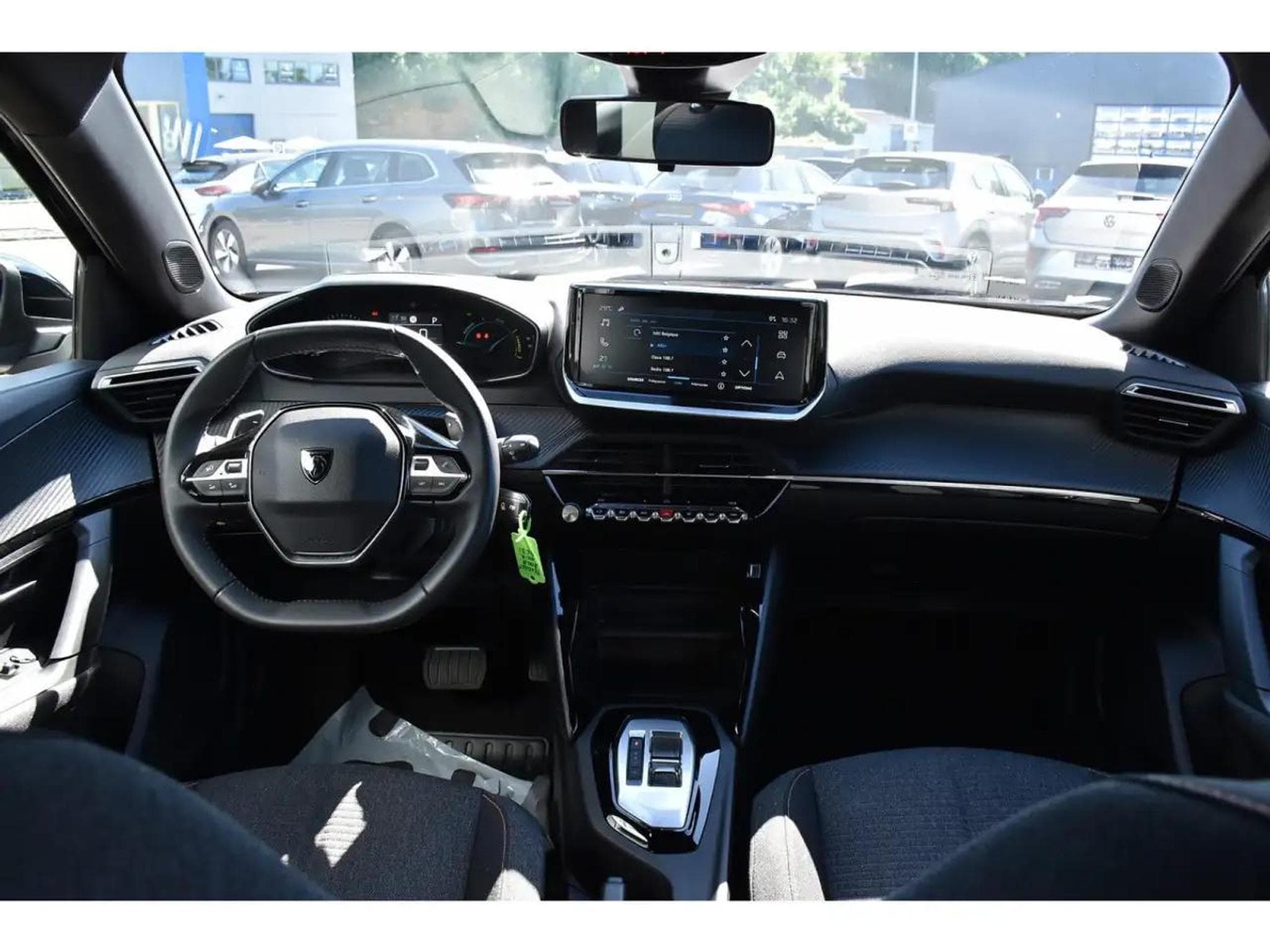 Peugeot 2008 (2025) - Photo 9