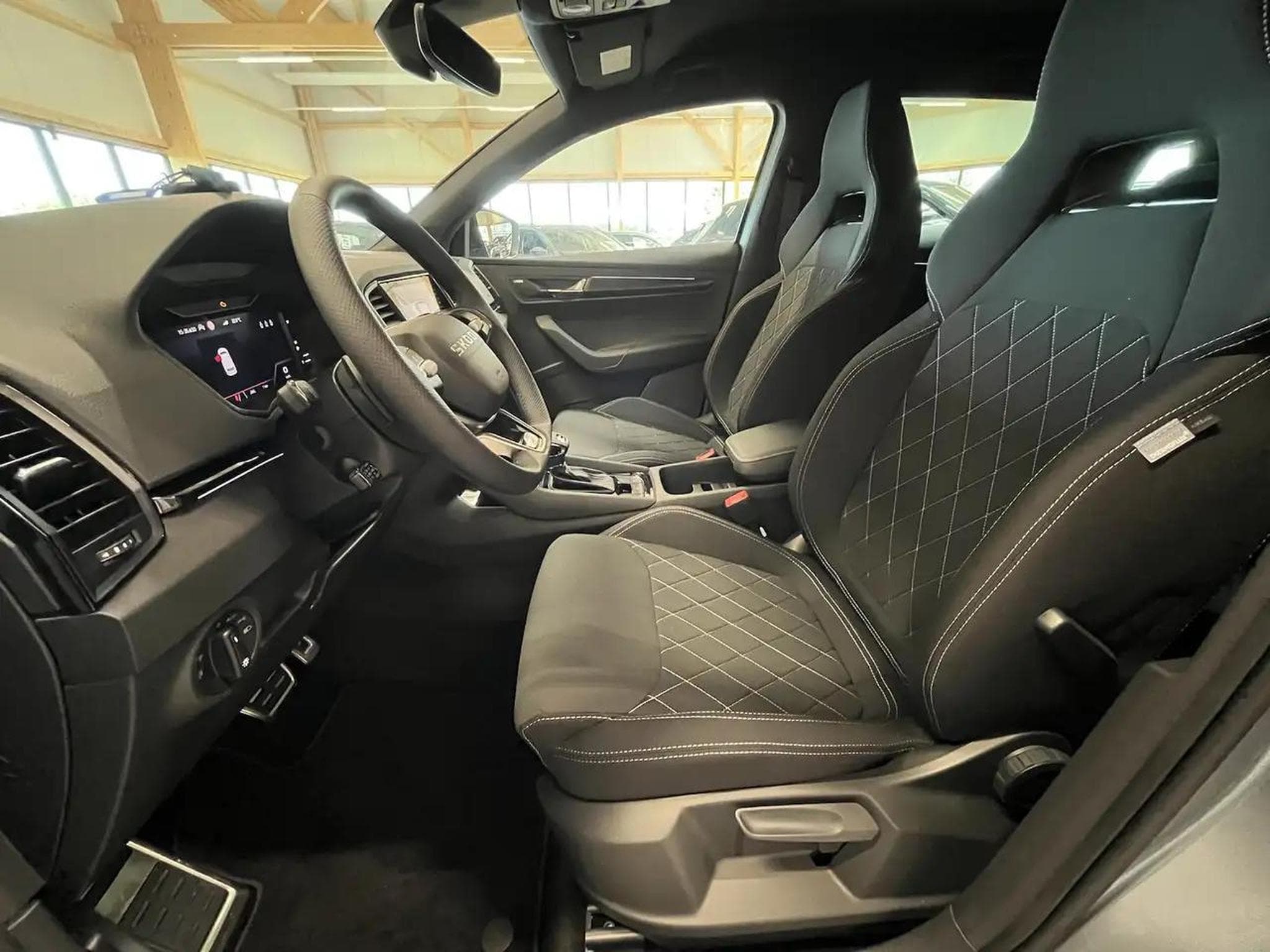 Skoda Karoq (2026) - Photo 9