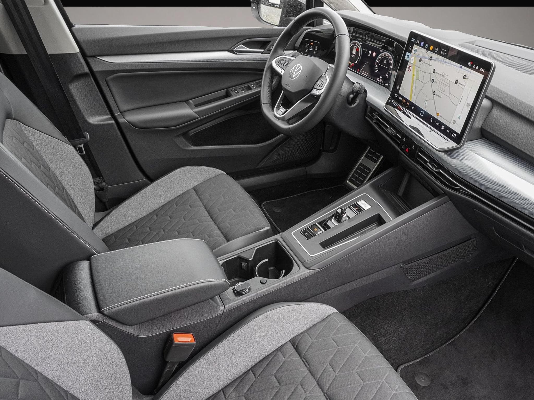 VW Golf (2025) - Photo 6
