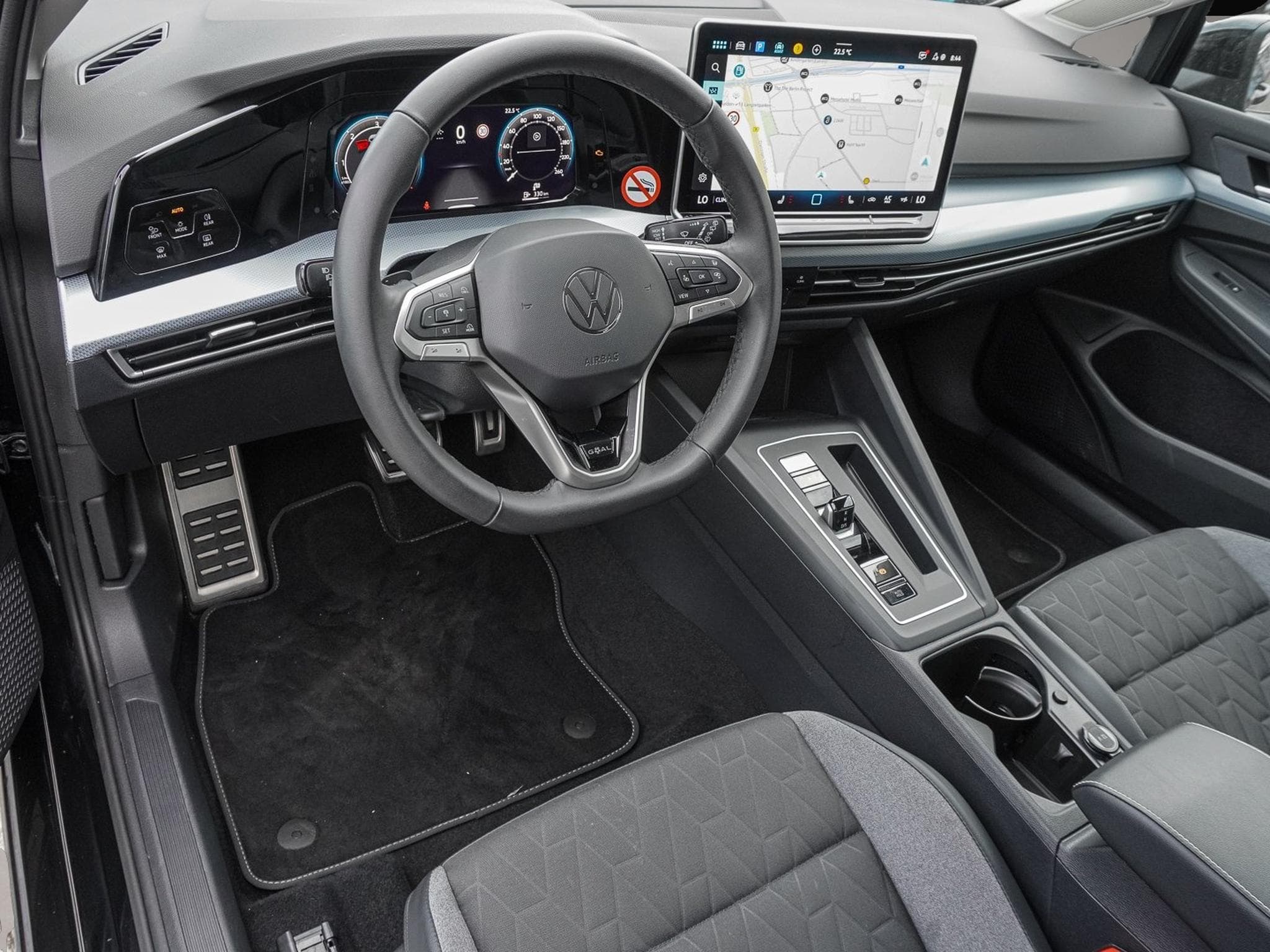 VW Golf (2025) - Photo 7