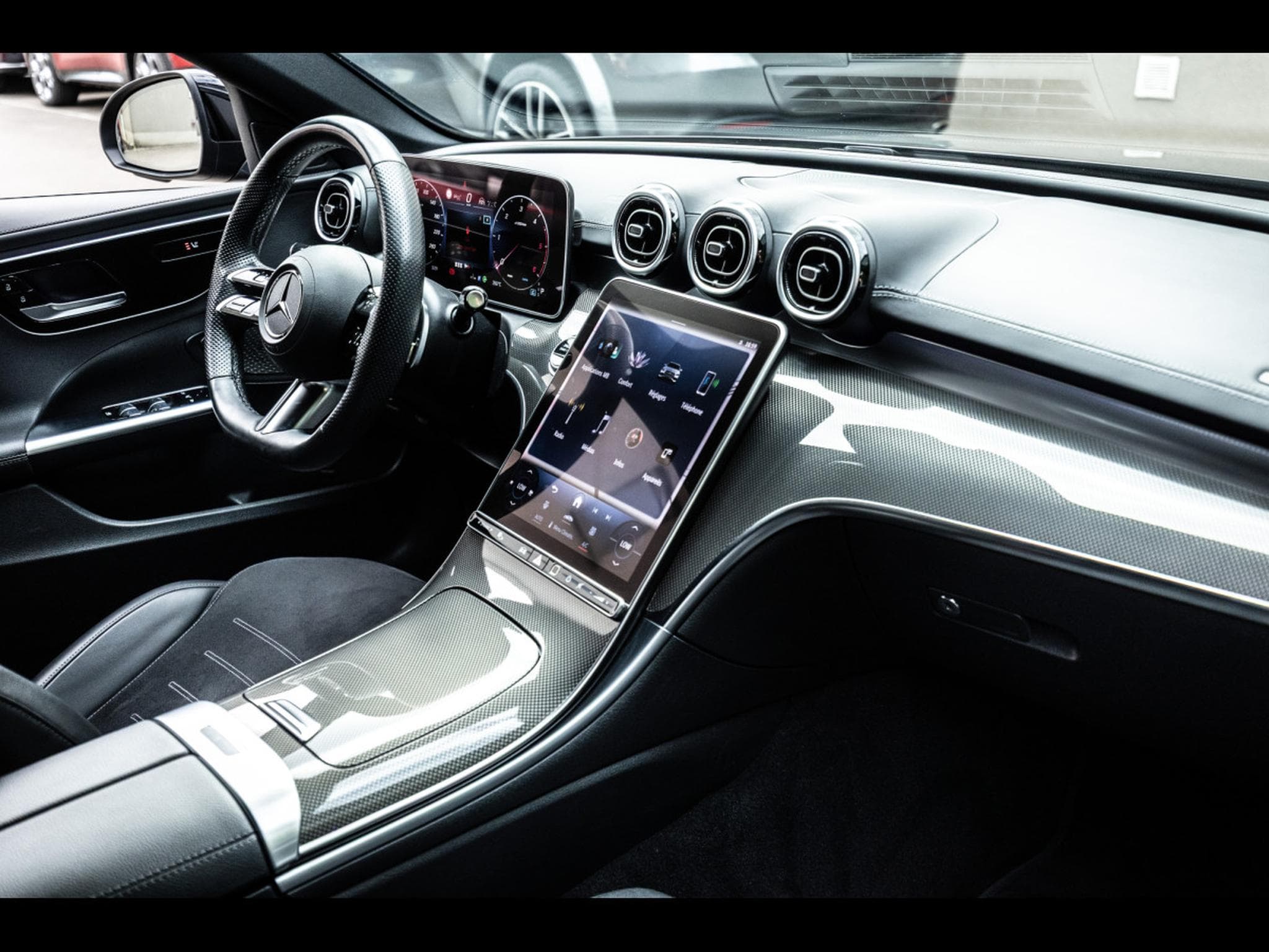 Mercedes C 220 D T-MODELL PACK AMG-LINE – GRAPHITE GREY (2022) - Photo 18