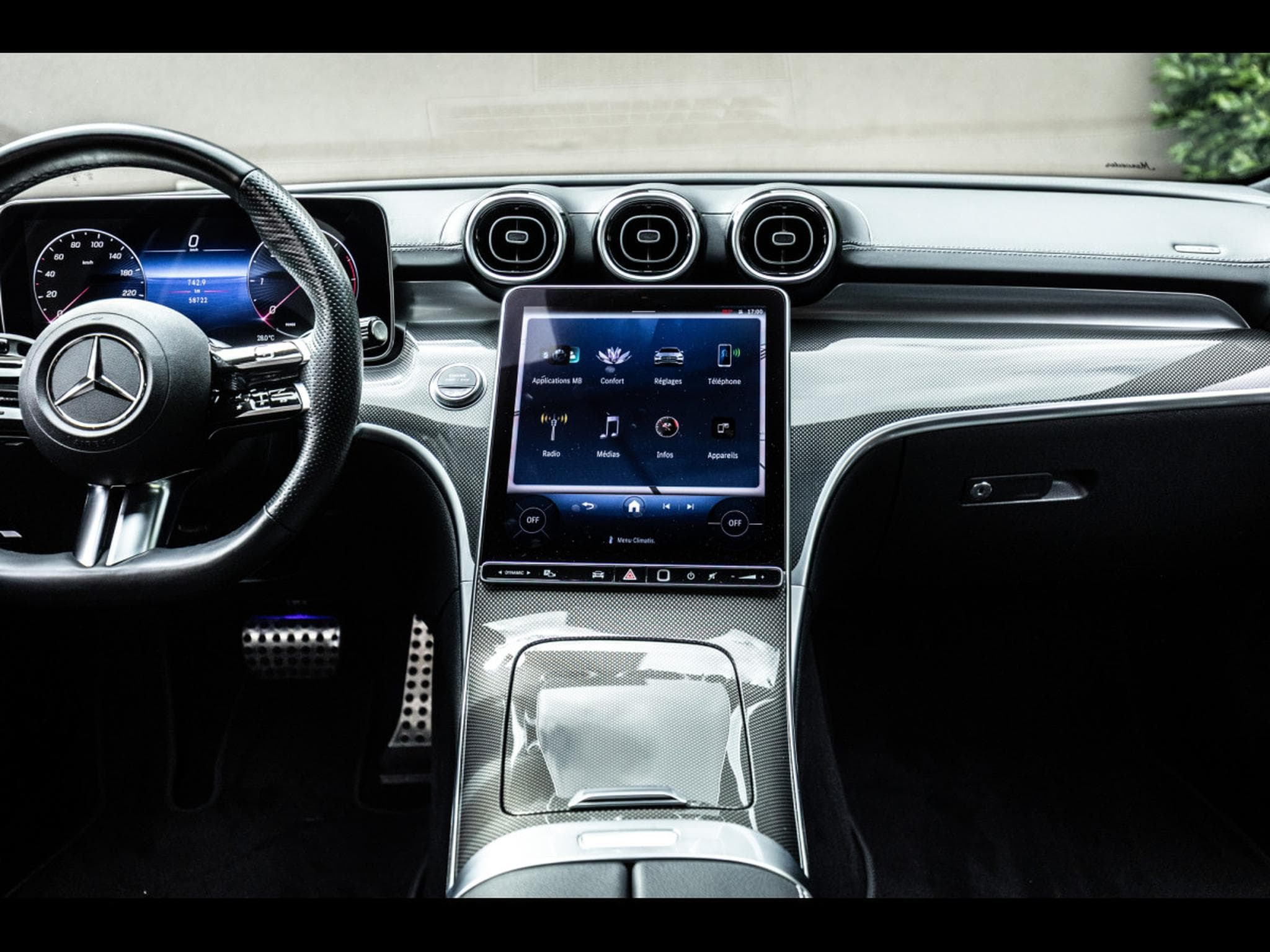 Mercedes C 220 D T-MODELL PACK AMG-LINE – GRAPHITE GREY (2022) - Photo 19