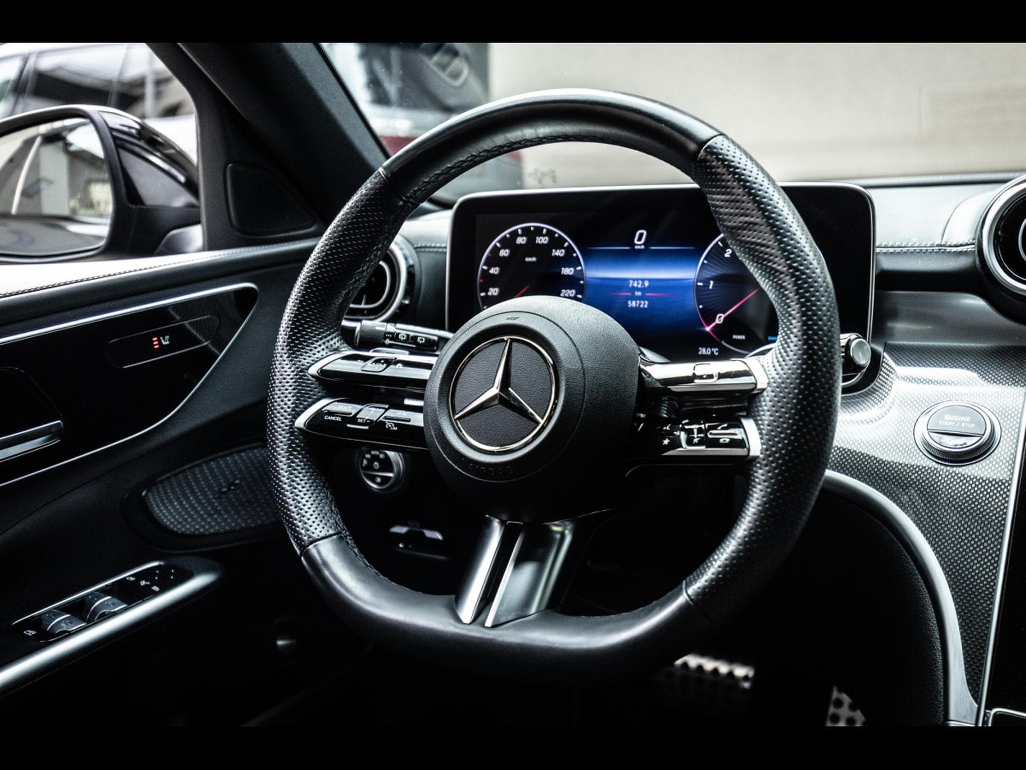 Mercedes C 220 D T-MODELL PACK AMG-LINE – GRAPHITE GREY (2022) - Photo 21