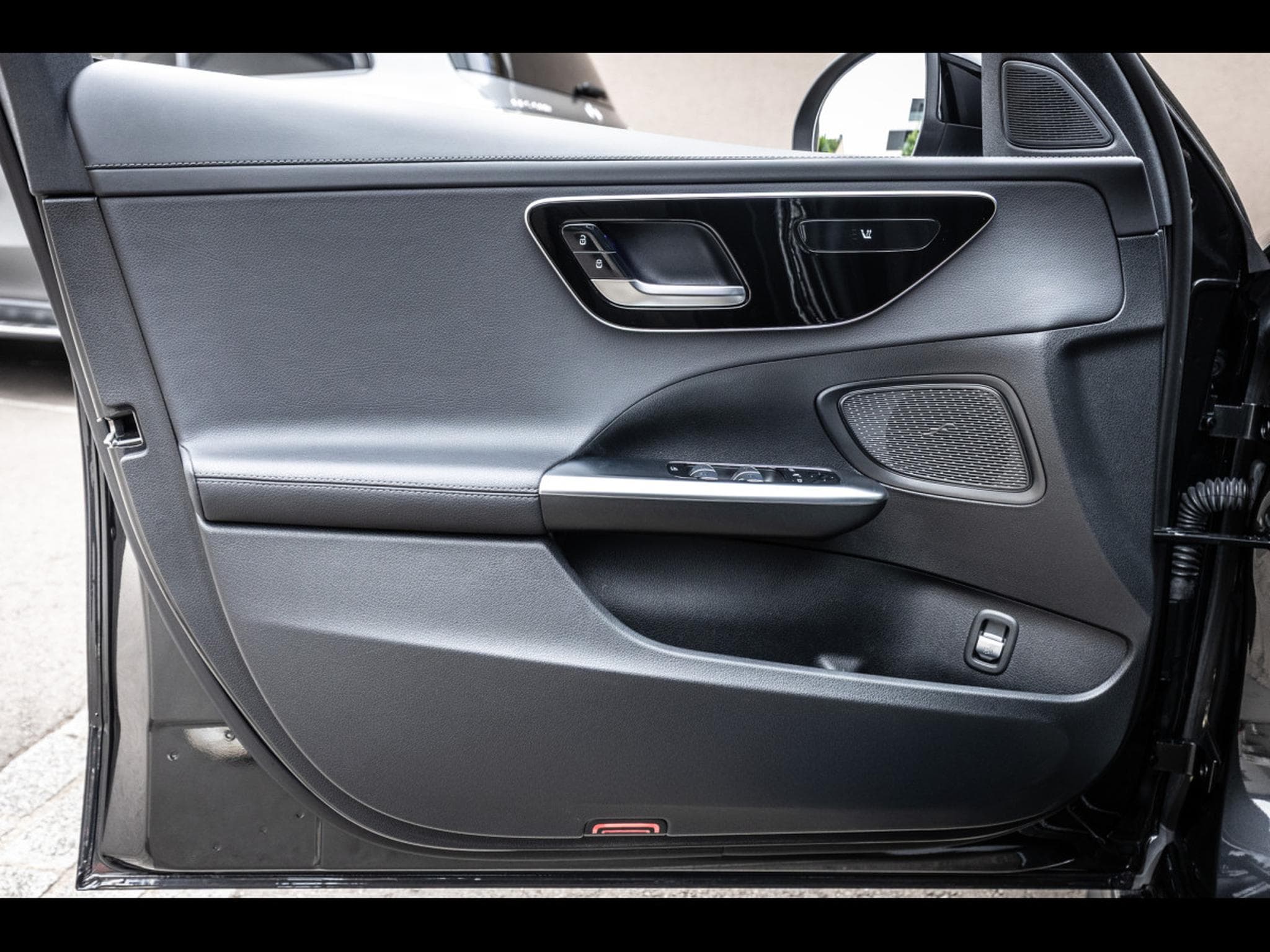 Mercedes C 220 D T-MODELL PACK AMG-LINE – GRAPHITE GREY (2022) - Photo 9