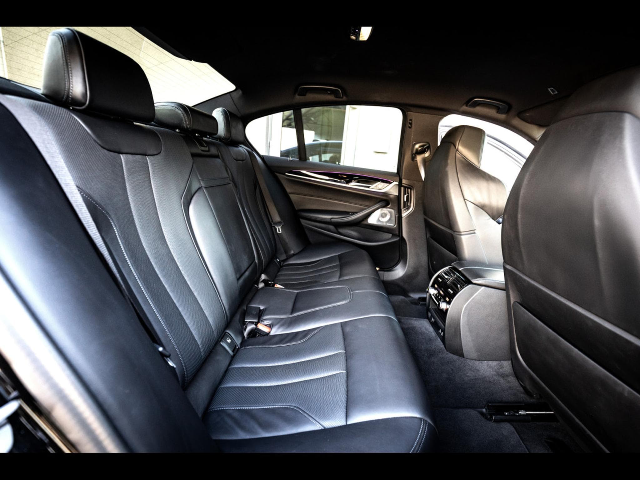 BMW M5 LIMOUSINE (F90) M XDRIVE - BLACK SAPPHIRE – BMW WARRANTY 10/ (2022) - Photo 22