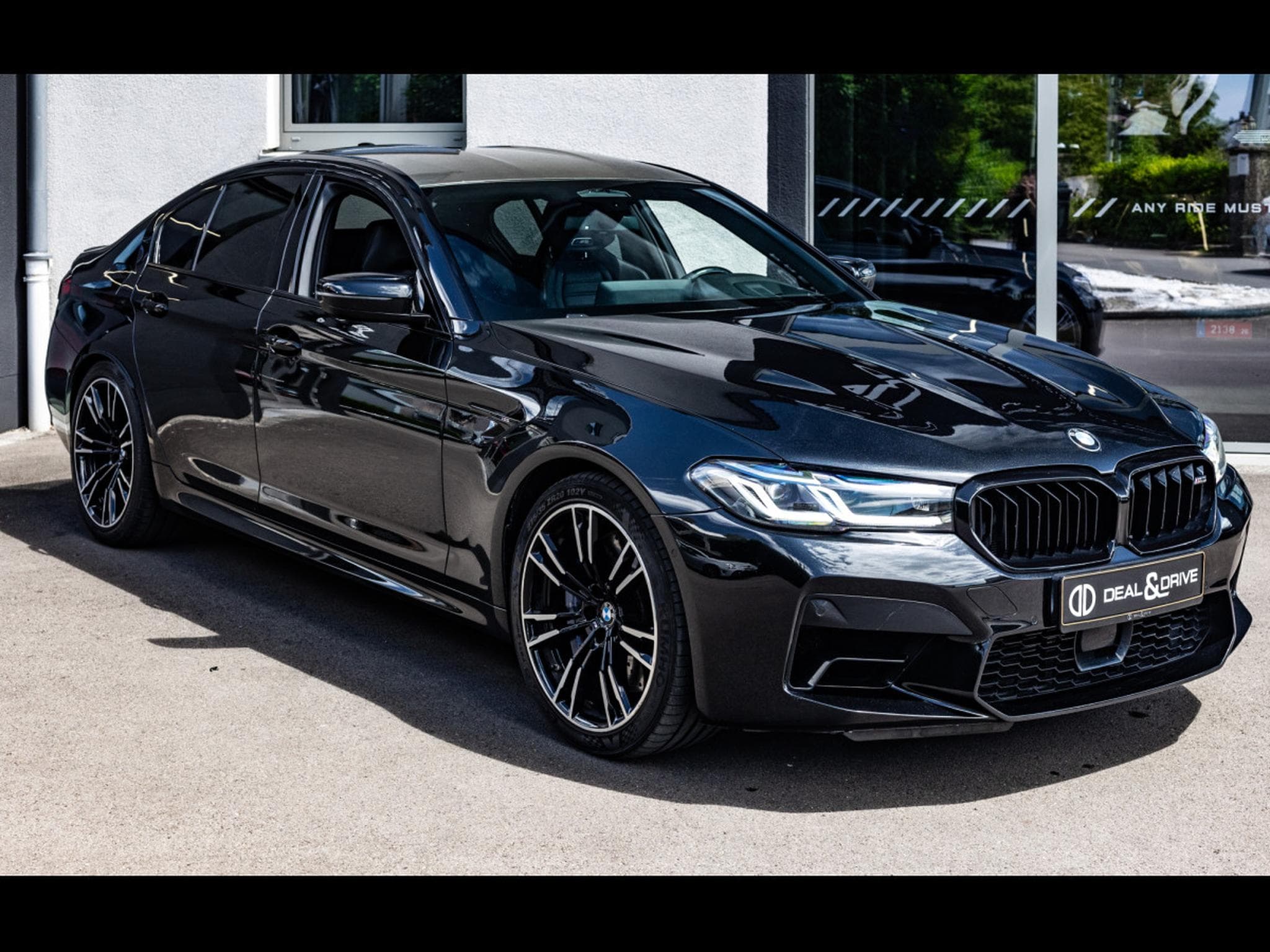 BMW M5 LIMOUSINE (F90) M XDRIVE - BLACK SAPPHIRE – BMW WARRANTY 10/ (2022) - Photo 6