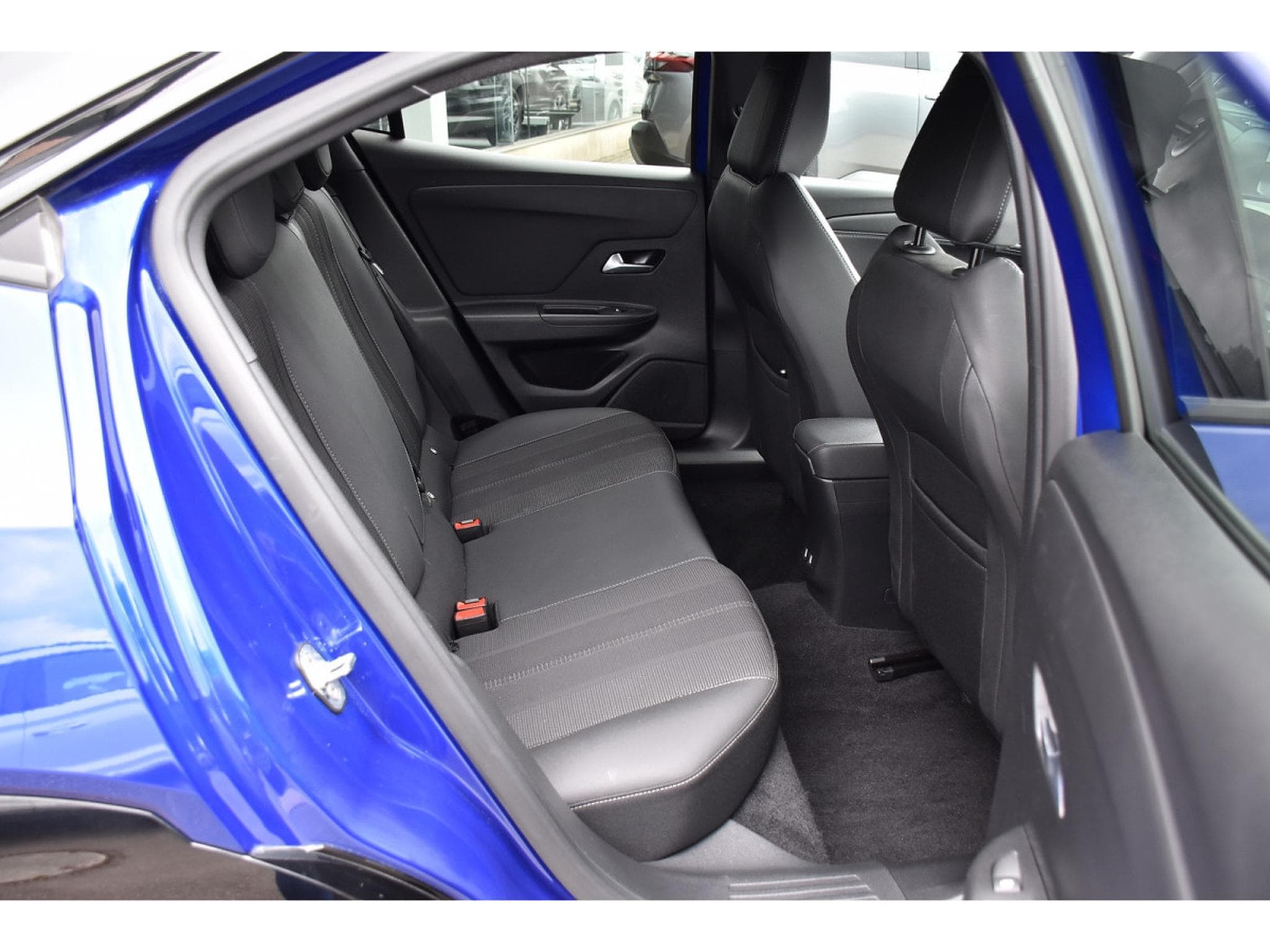 Opel Mokka 1.2 Turbo GS ACC LANE SIDE GPS CAM 1° MAIN (2025) - Photo 8