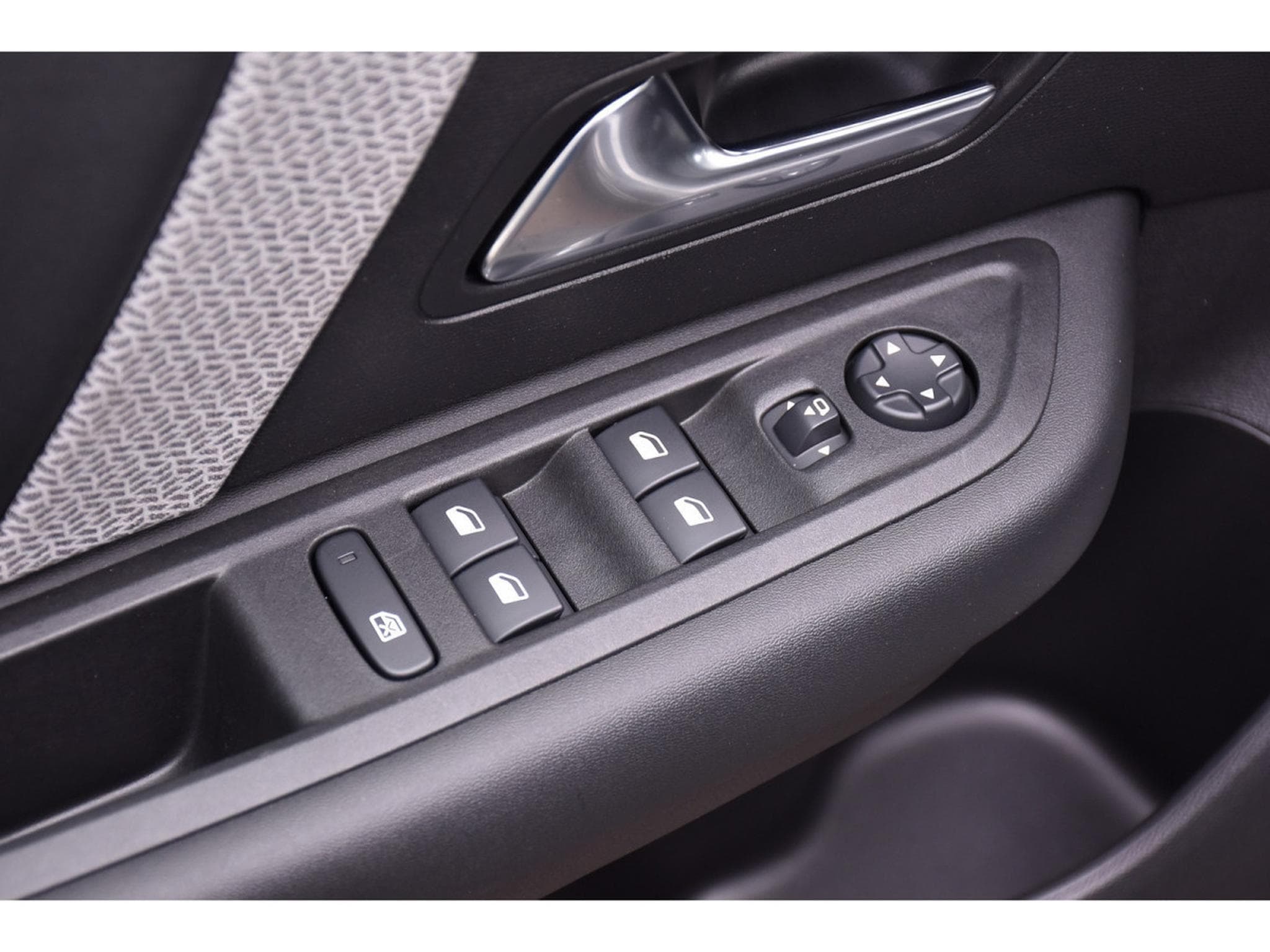 Citroën C4 1.2 PureTech 130 MAX CUIR TO HUD GPS LANE SIDE CAM360 1°MAIN (2024) - Photo 22