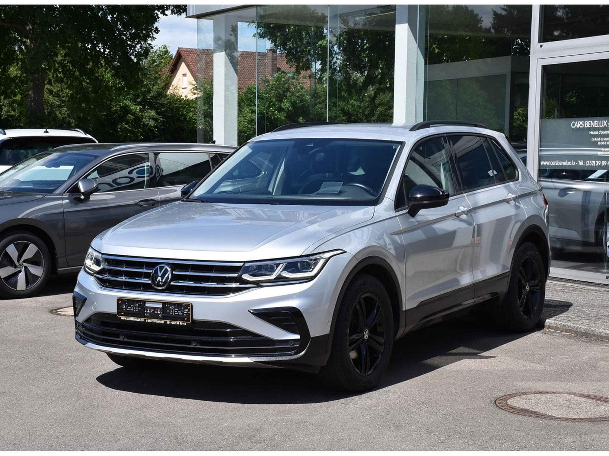 VW Tiguan 1.5 TSI Life DSG ACC TRAVEL SIDE HUD HARMAN ATT RMQ 1° MAIN (2022) - Photo 2