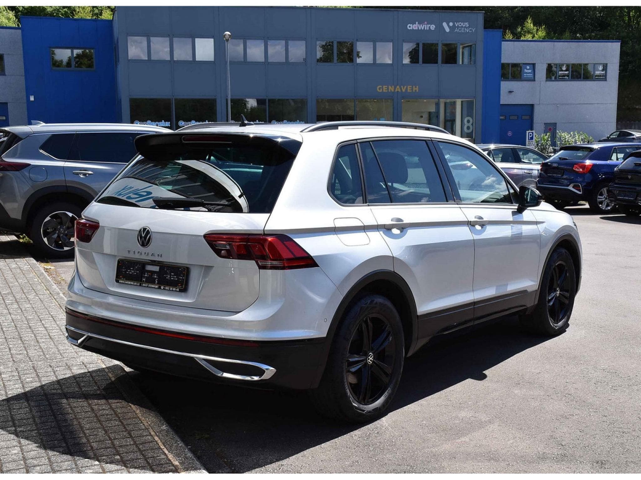 VW Tiguan 1.5 TSI Life DSG ACC TRAVEL SIDE HUD HARMAN ATT RMQ 1° MAIN (2022) - Photo 4