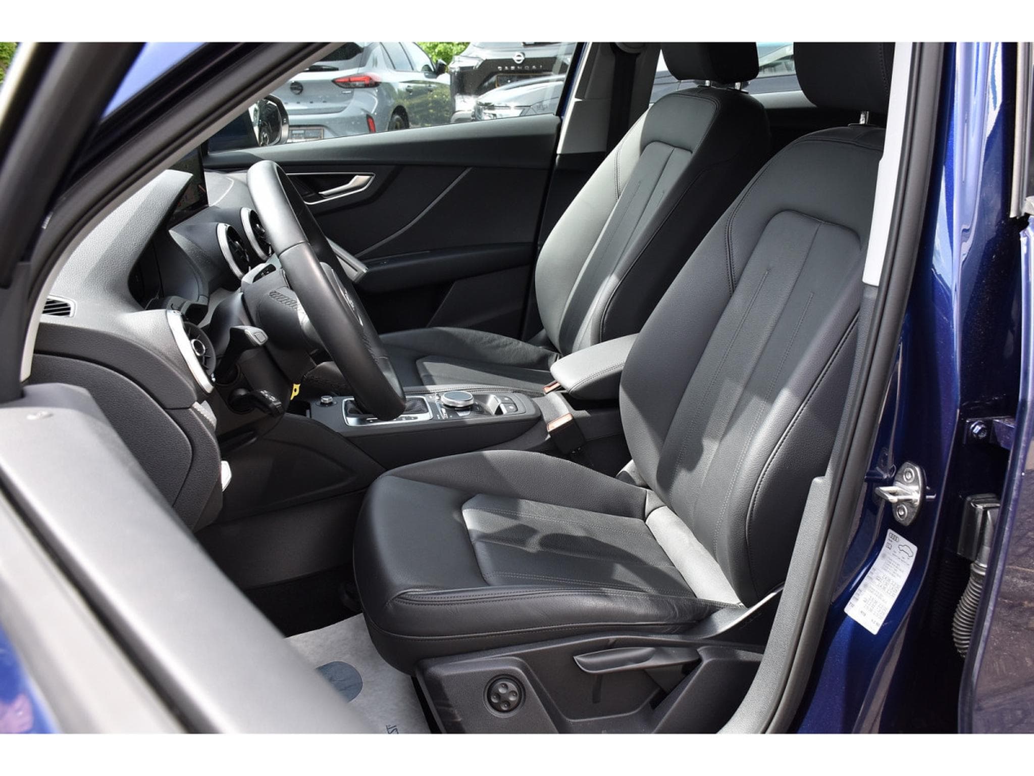 Audi Q2 30 TDI Advanced S-Tronic CUIR GPS LANE LED CAM 1° MAIN (2023) - Photo 6