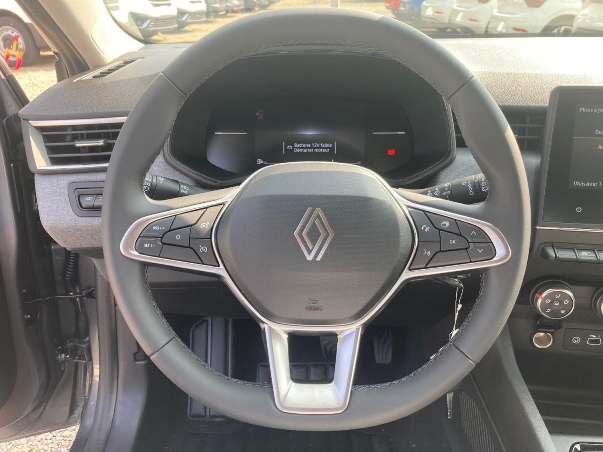 Renault Clio 1.0 TCe 90  Evolution (2025) - Photo 13