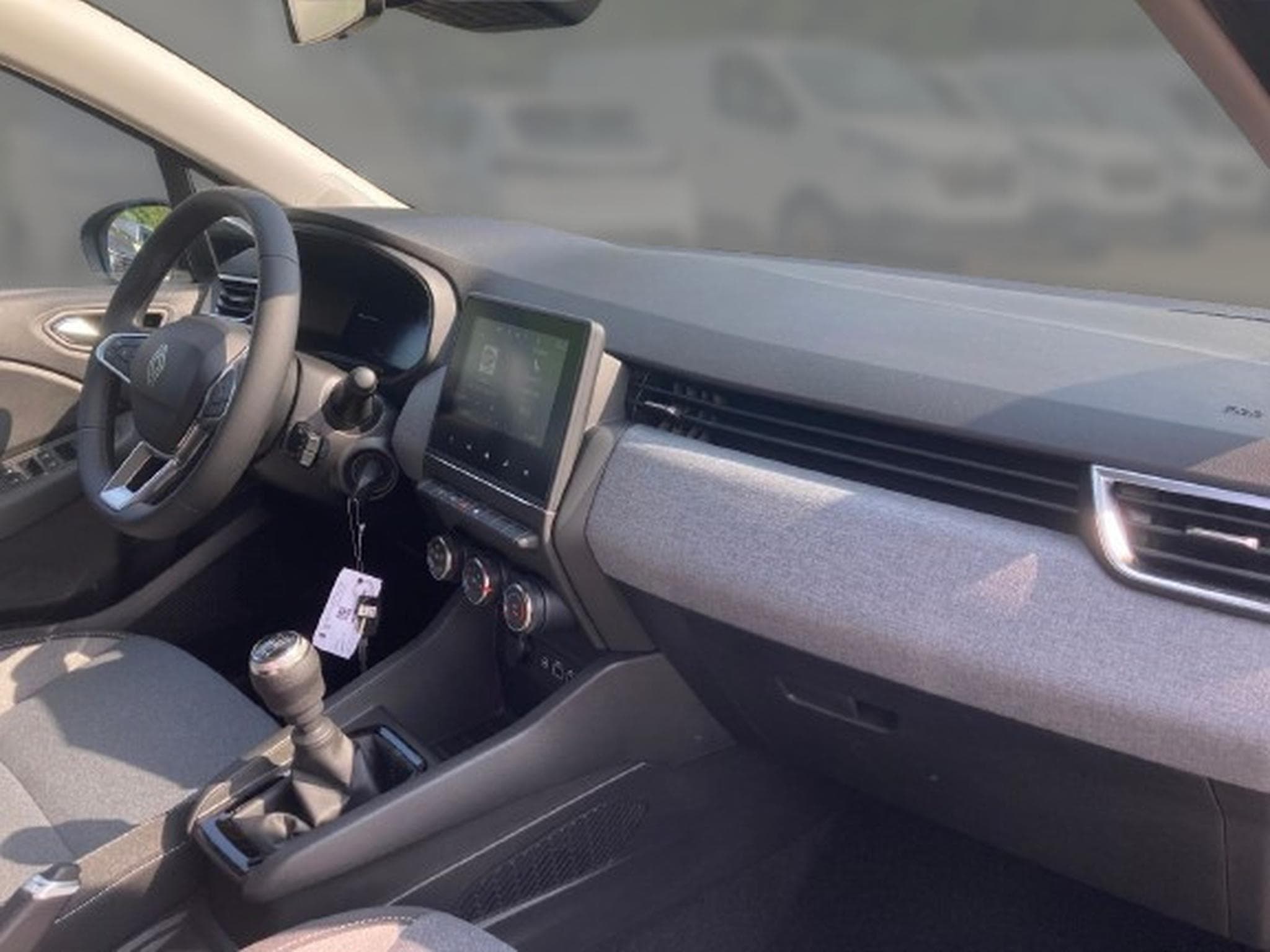 Renault Clio 1.0 TCe 90  Evolution (2025) - Photo 19
