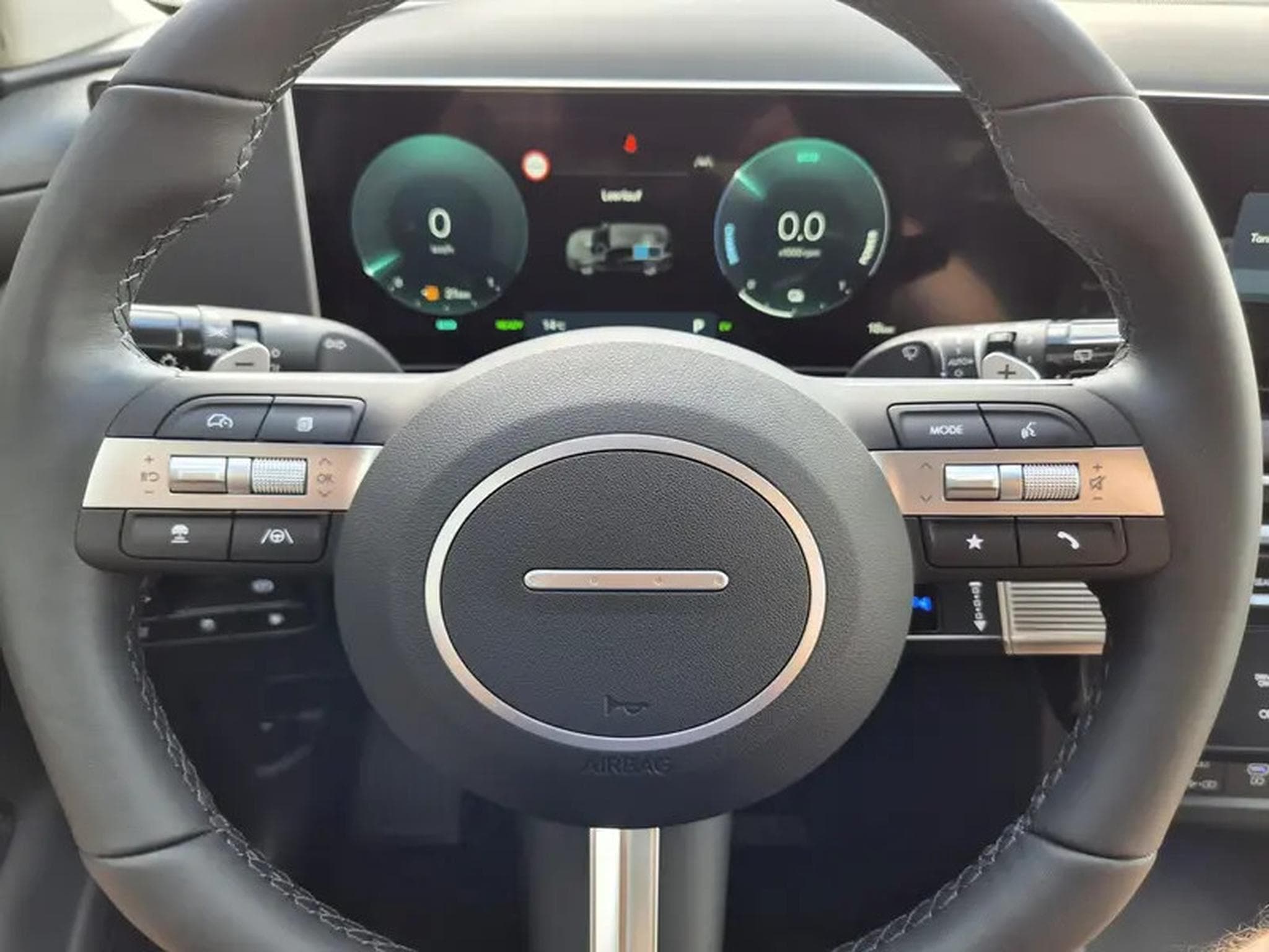Hyundai Tucson 1.6 T-GDI PHEV 288  AT (2026) - Photo 20