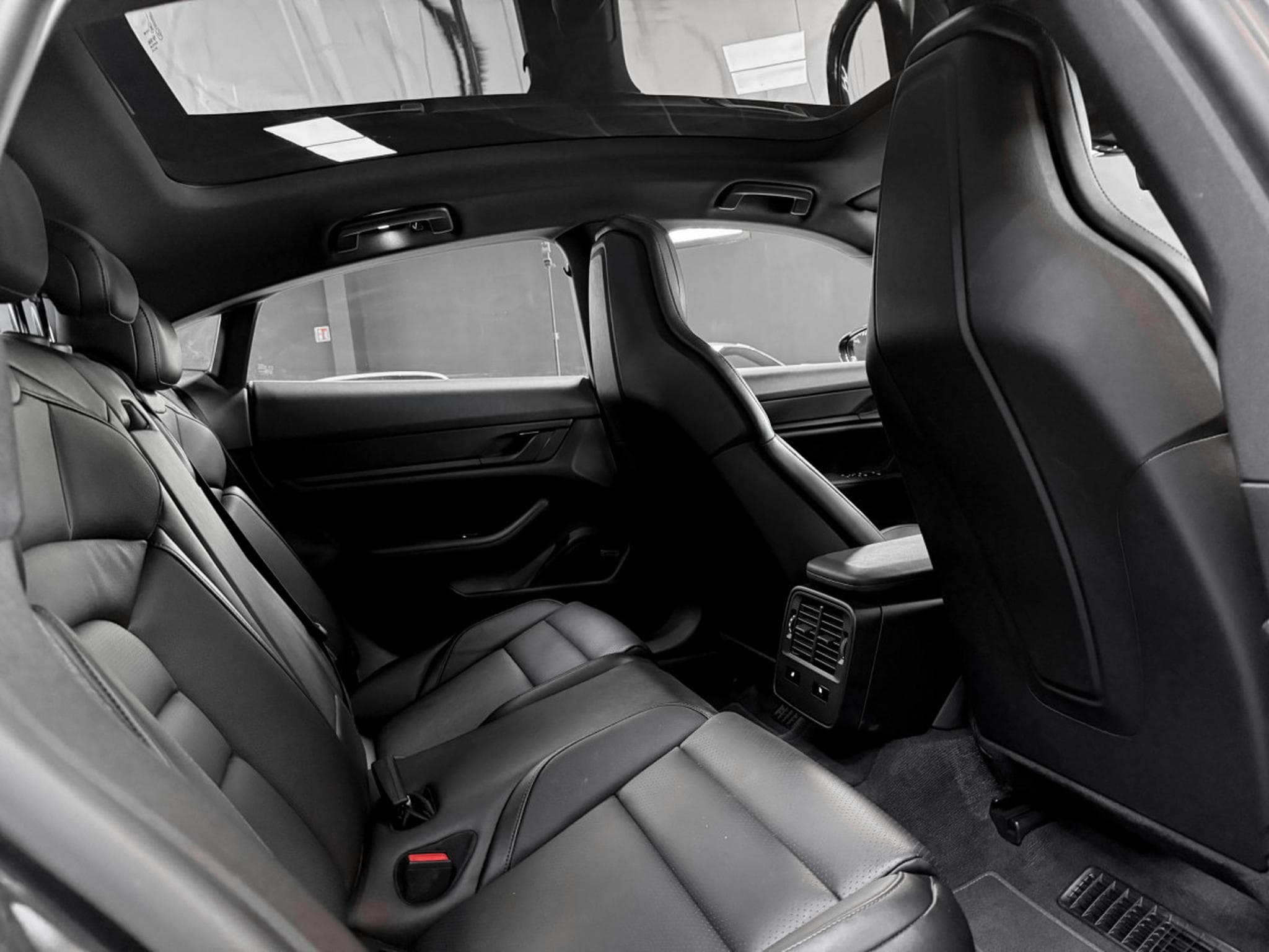 Porsche Taycan PERFORMANCE / PPF / APPROVED / 5-SEATS / BOSE (2022) - Photo 14