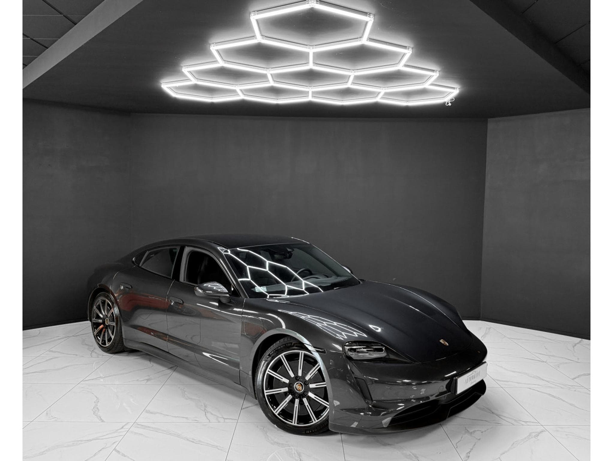 Porsche Taycan PERFORMANCE / PPF / APPROVED / 5-SEATS / BOSE (2022) - Photo 7
