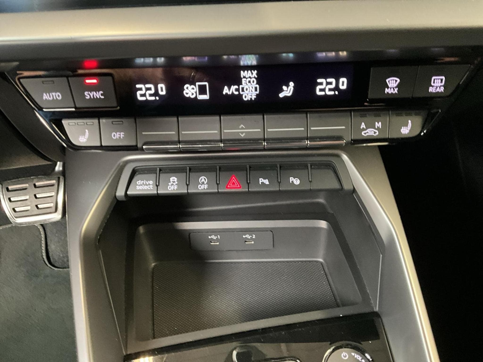 Audi A3 Berline+S-Line+35TDI+S-Tronic+P.Premium (2023) - Photo 19