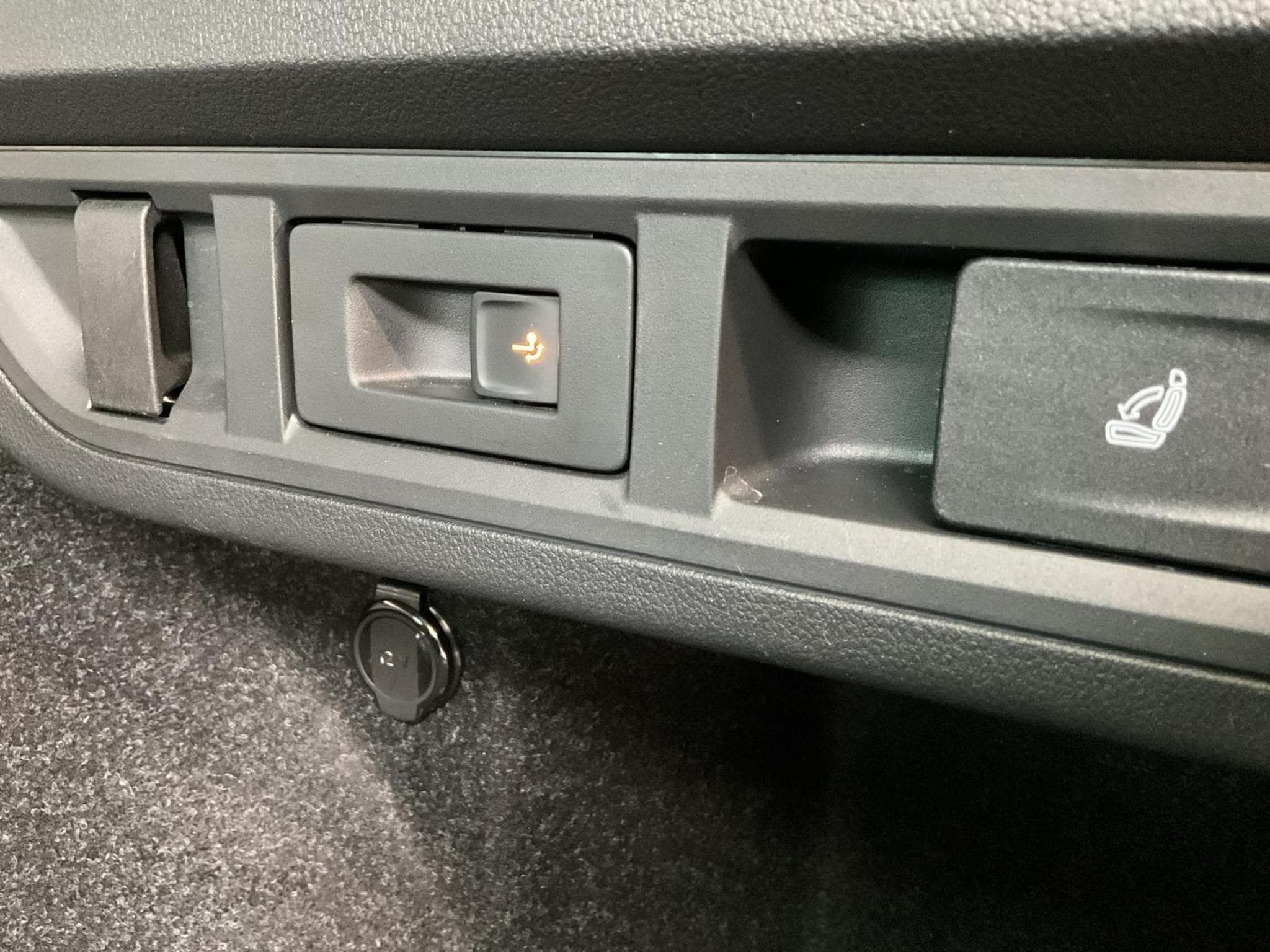 Skoda Octavia Combi+Selection+DSG+P.Ultra-Noir (2025) - Photo 20