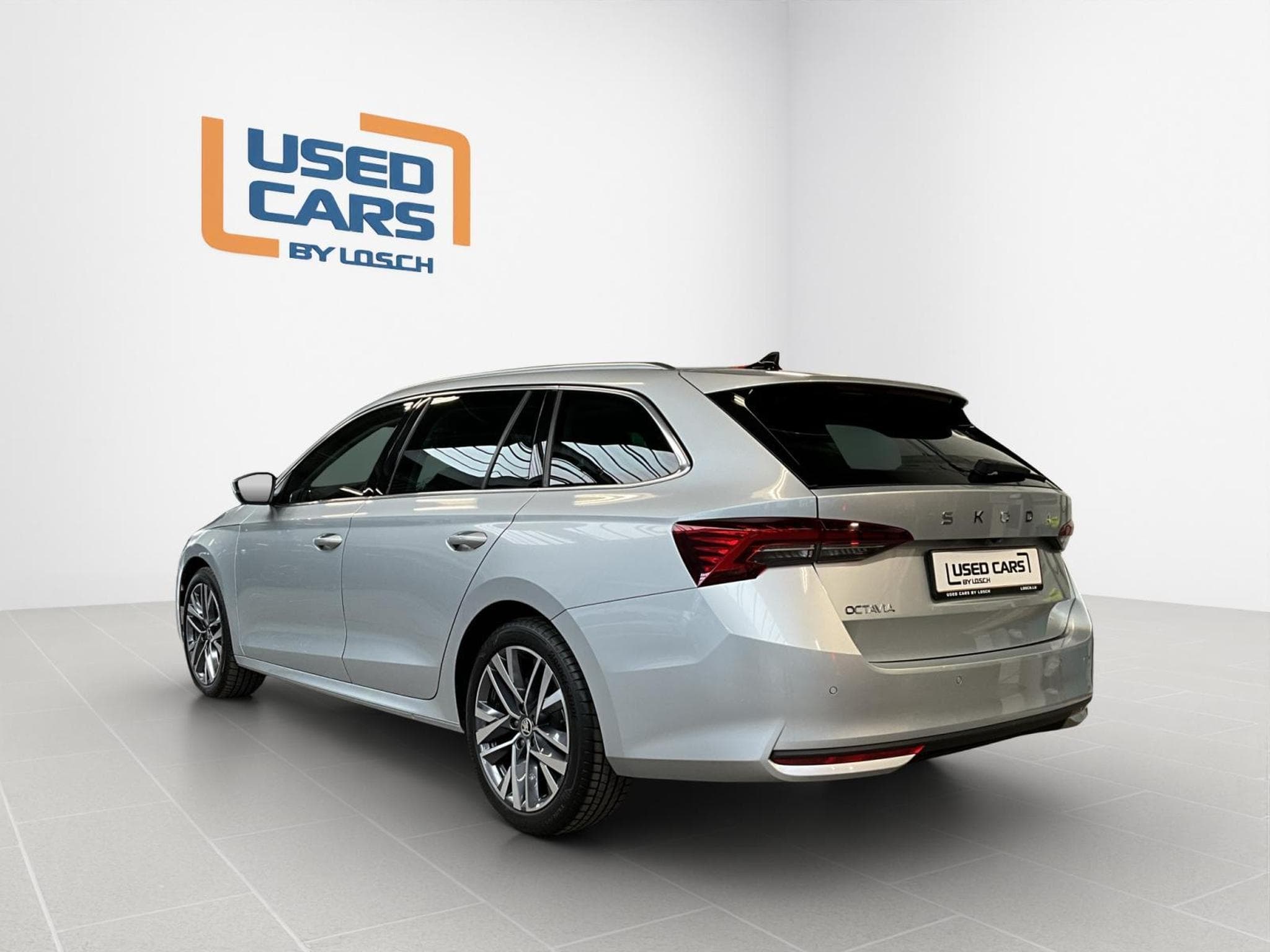 Skoda Octavia Combi+Selection+DSG+P.Ultra-Noir (2025) - Photo 6
