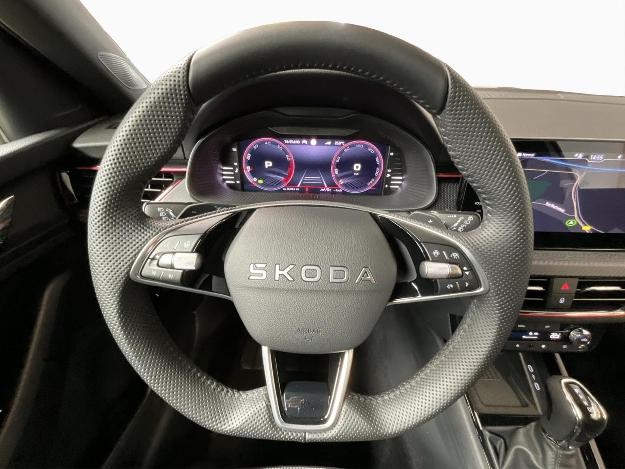 Skoda Kamiq Monte-Carlo+DSG+P.Ass+LED+Park&Go+ (2025) - Photo 10