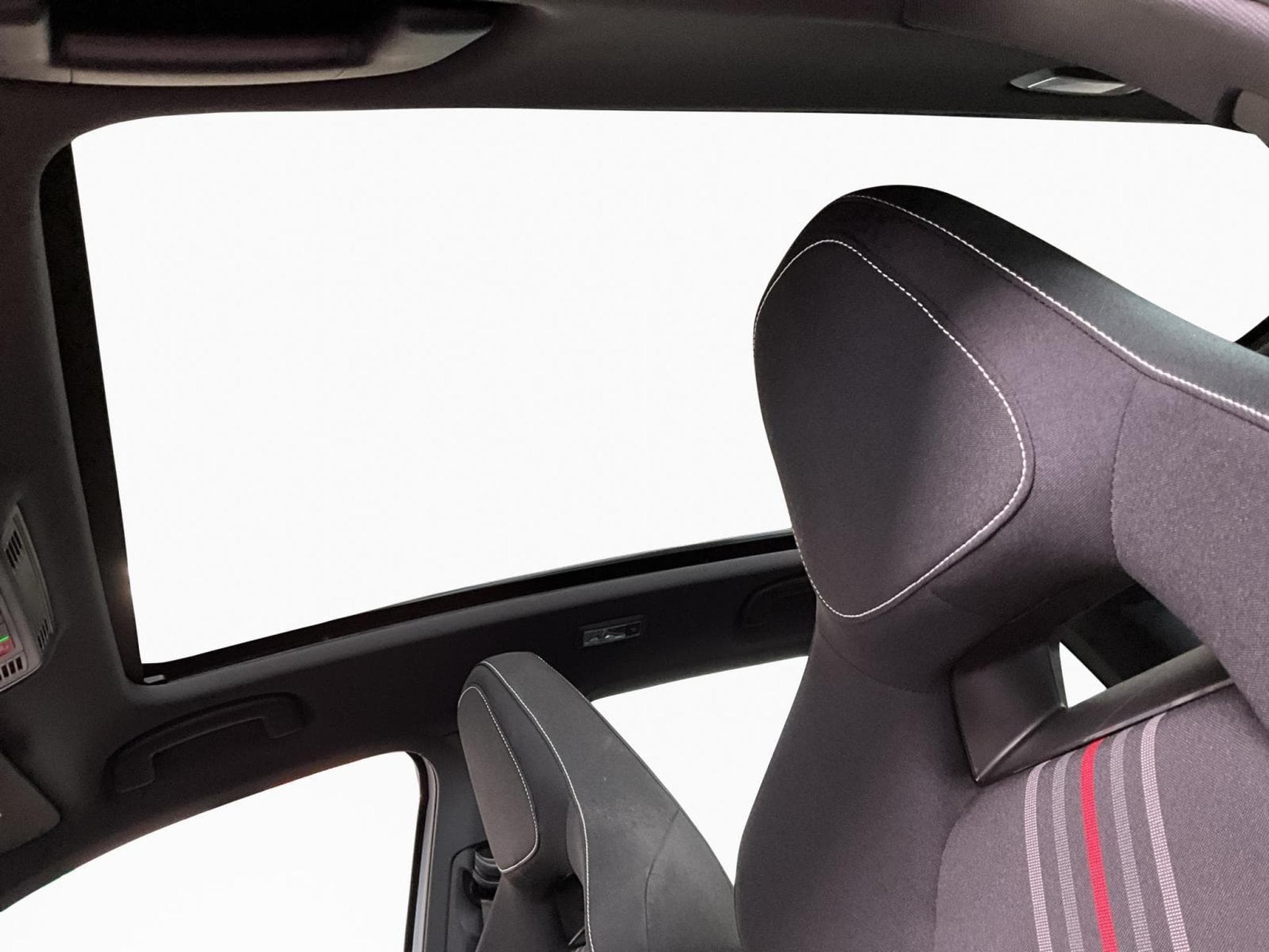 Skoda Kamiq Monte-Carlo+DSG+P.Ass+LED+Park&Go+ (2025) - Photo 15