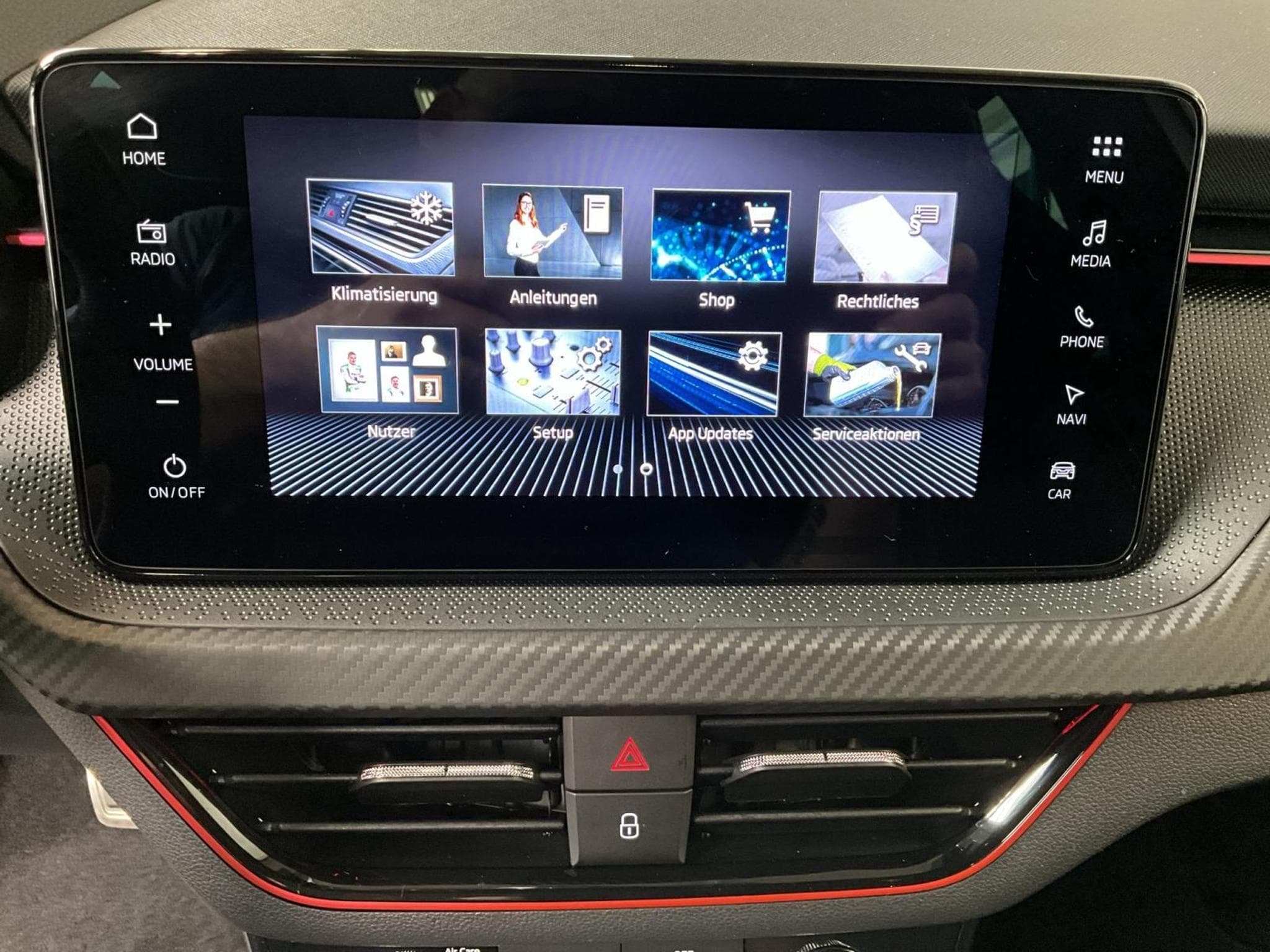 Skoda Kamiq Monte-Carlo+DSG+P.Ass+LED+Park&Go+ (2025) - Photo 20