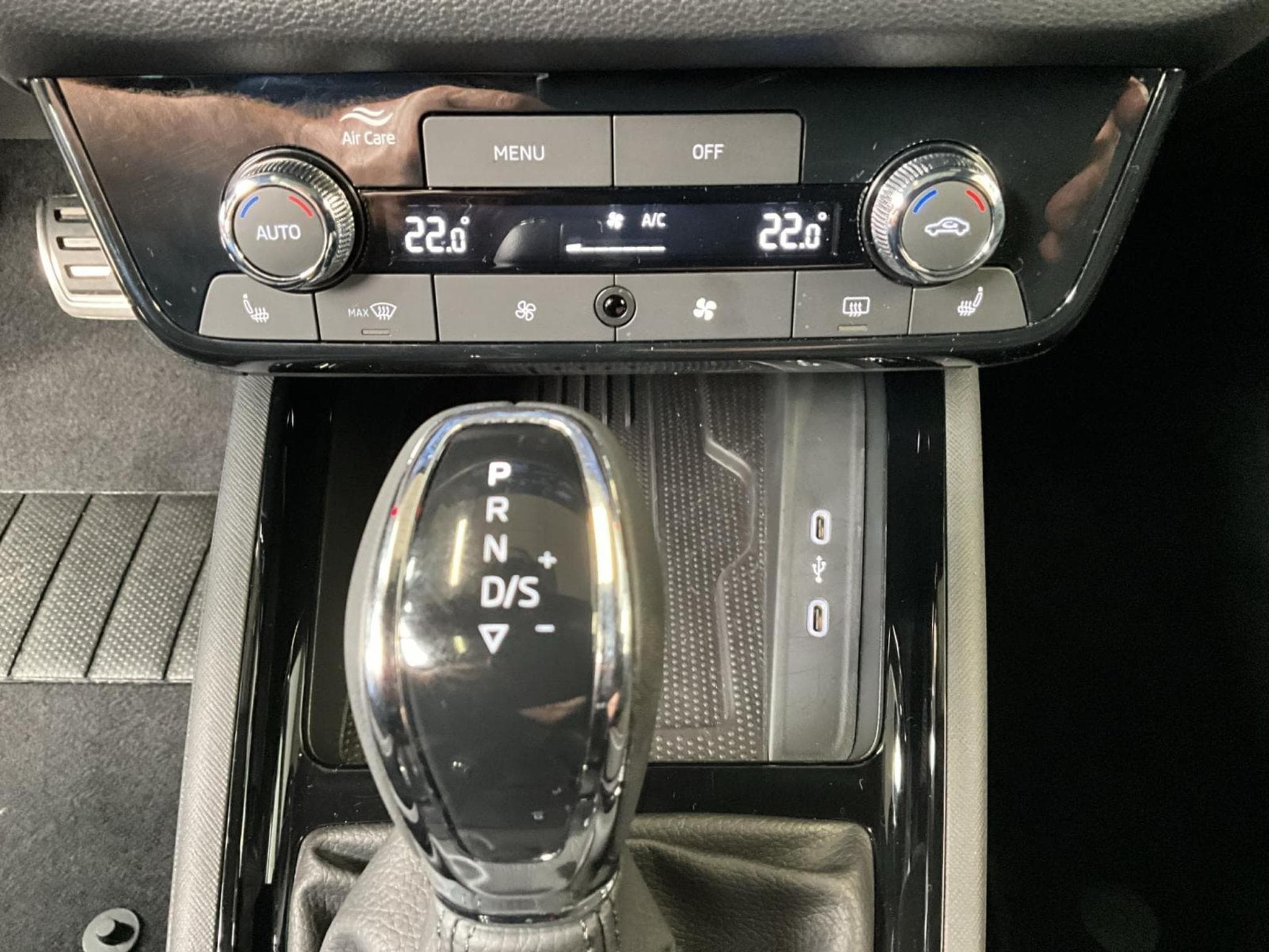 Skoda Kamiq Monte-Carlo+DSG+P.Ass+LED+Park&Go+ (2025) - Photo 21