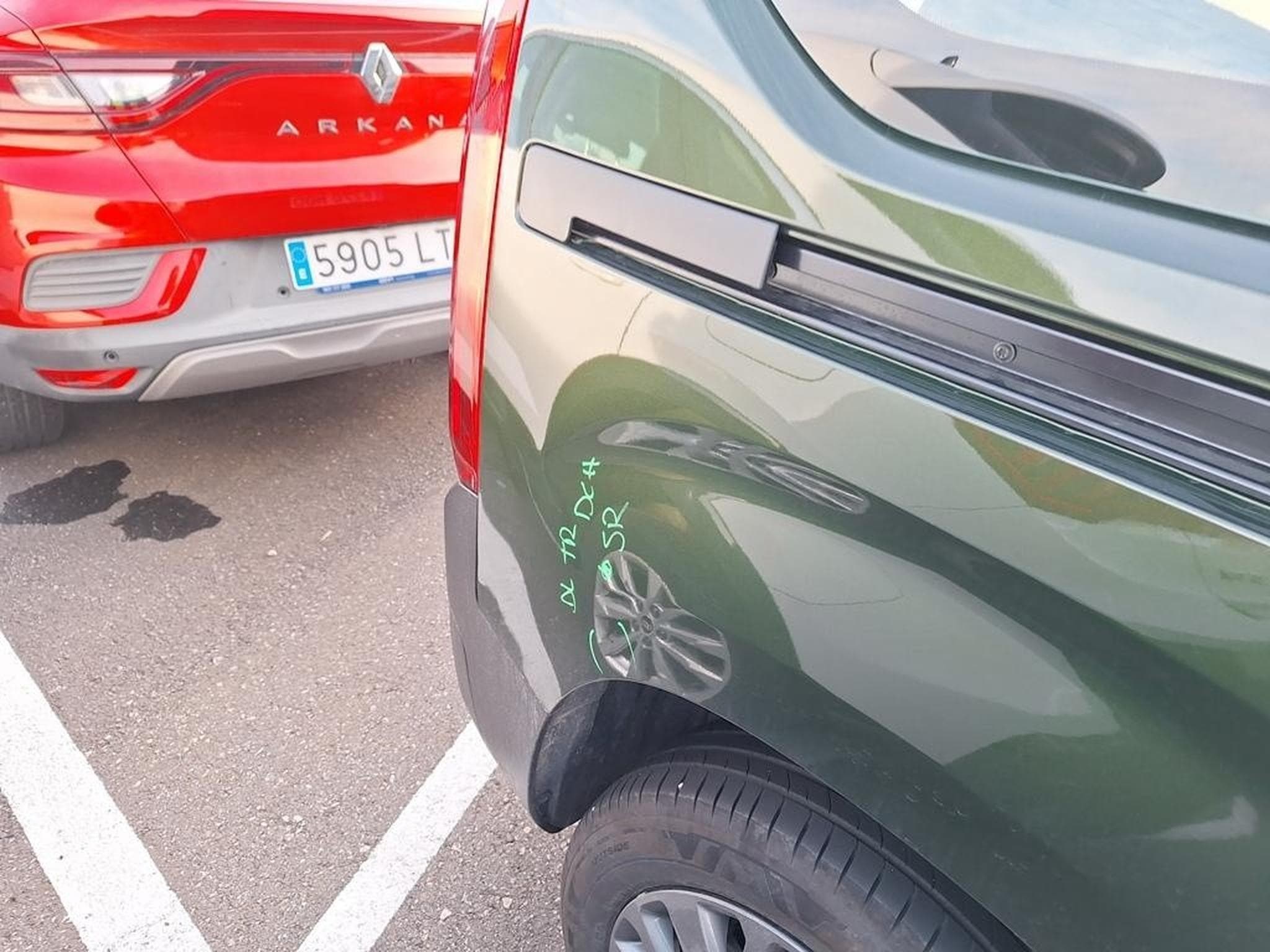 Citroen e-Berlingo Plus (2025) - Photo 16