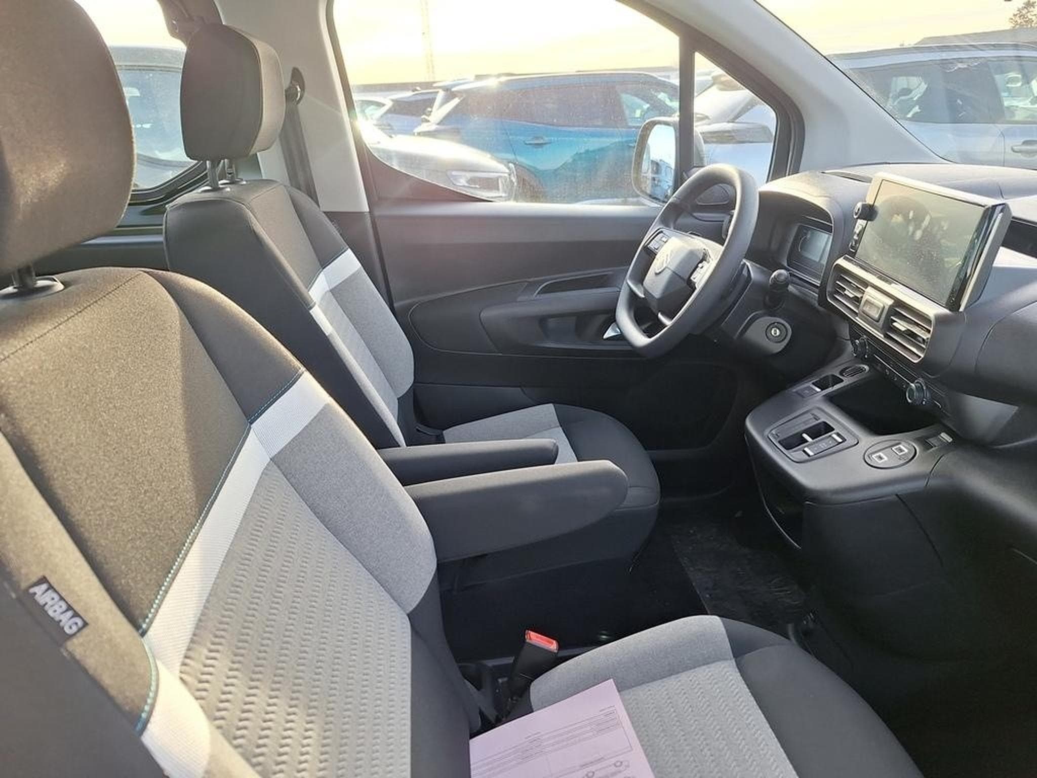 Citroen e-Berlingo Plus (2025) - Photo 5