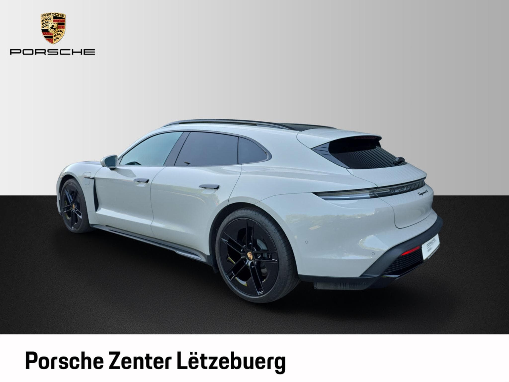 Porsche Taycan Turbo Cross Turismo (2024) - Photo 3