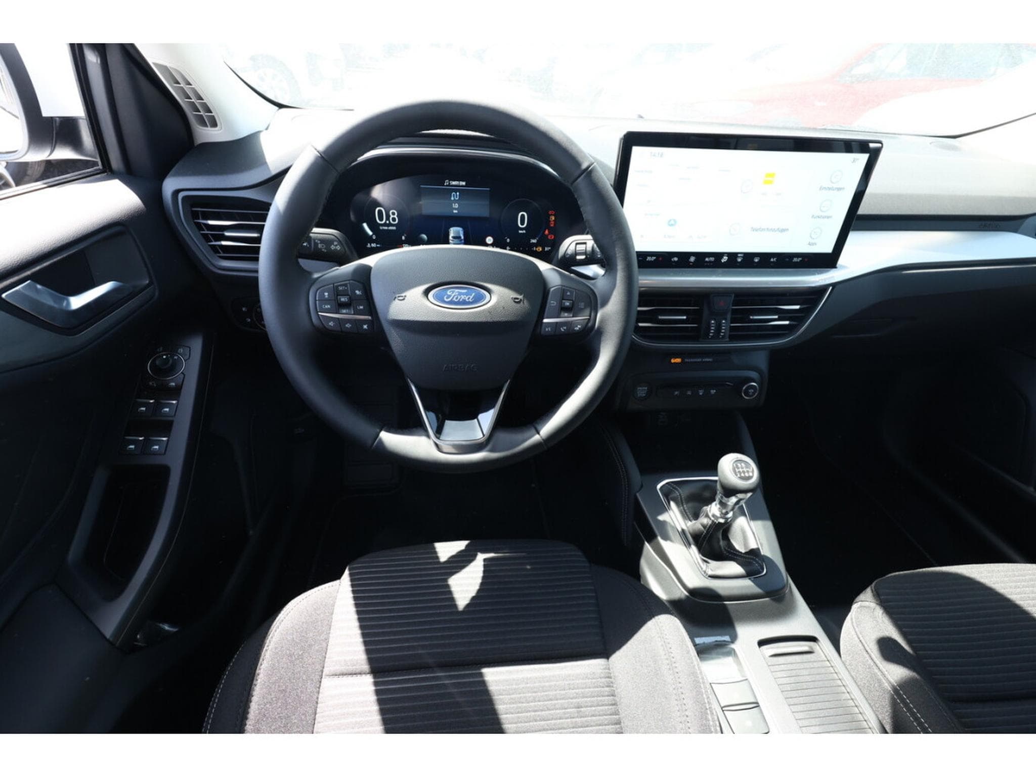 Ford Focus 1.0i Ecoboost 125 Titanium X (2026) - Photo 7